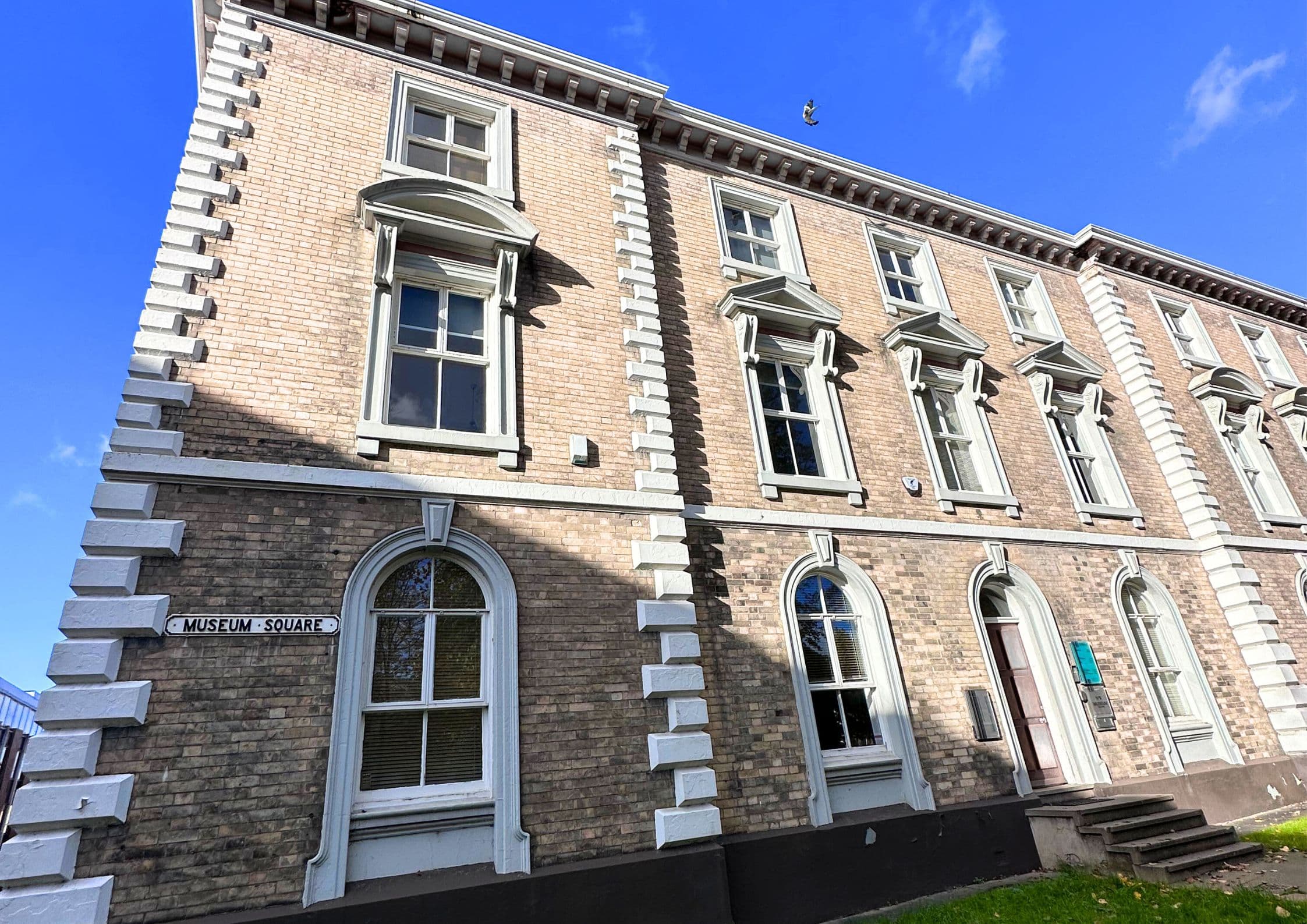 Building Photo Building Photo