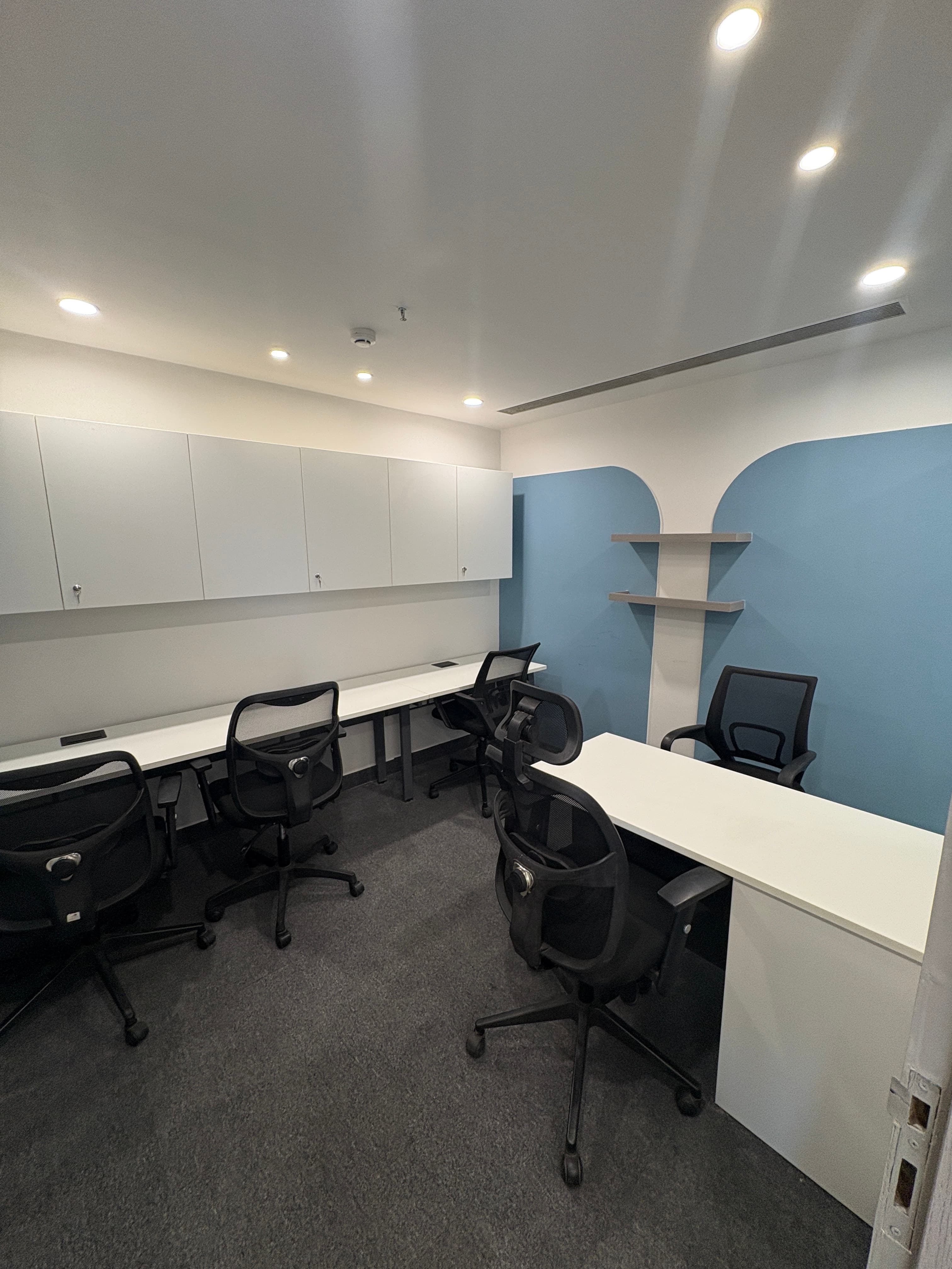 dhanguard co working space in noida