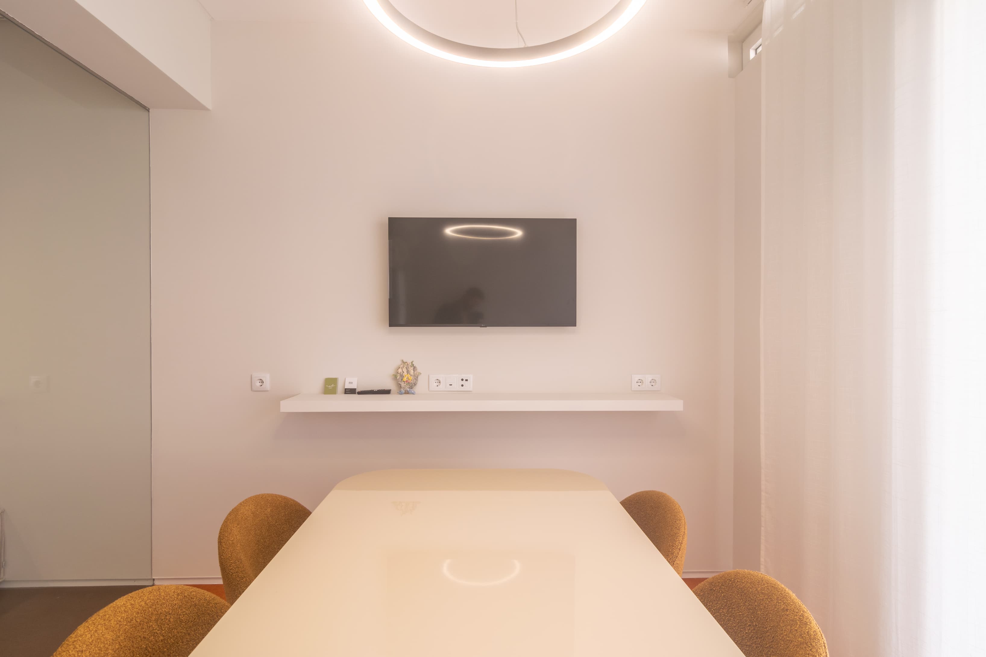 Meeting Room Meeting Room