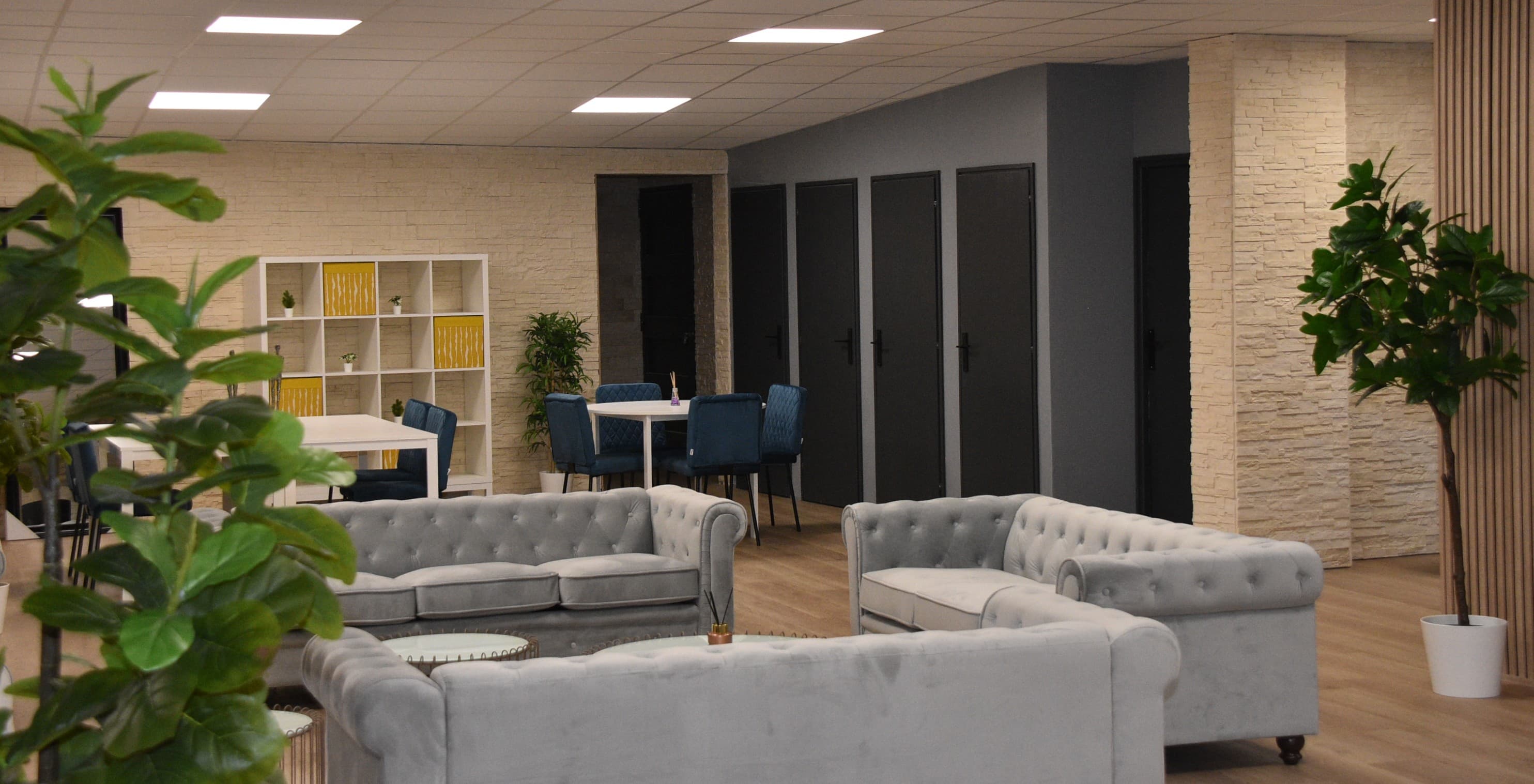 Espace détente et networking — Les Espaces Luminis Antibes