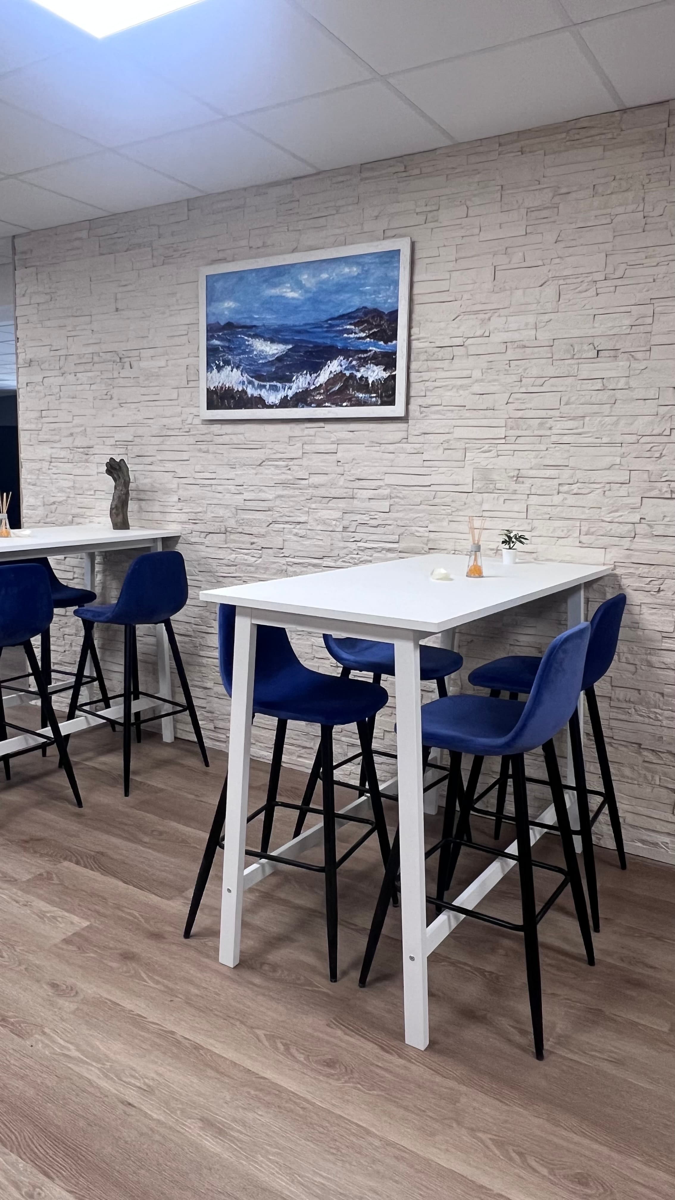 Espaces de travail modulables — coworking Antibes Espaces de travail modulables — coworking Antibes