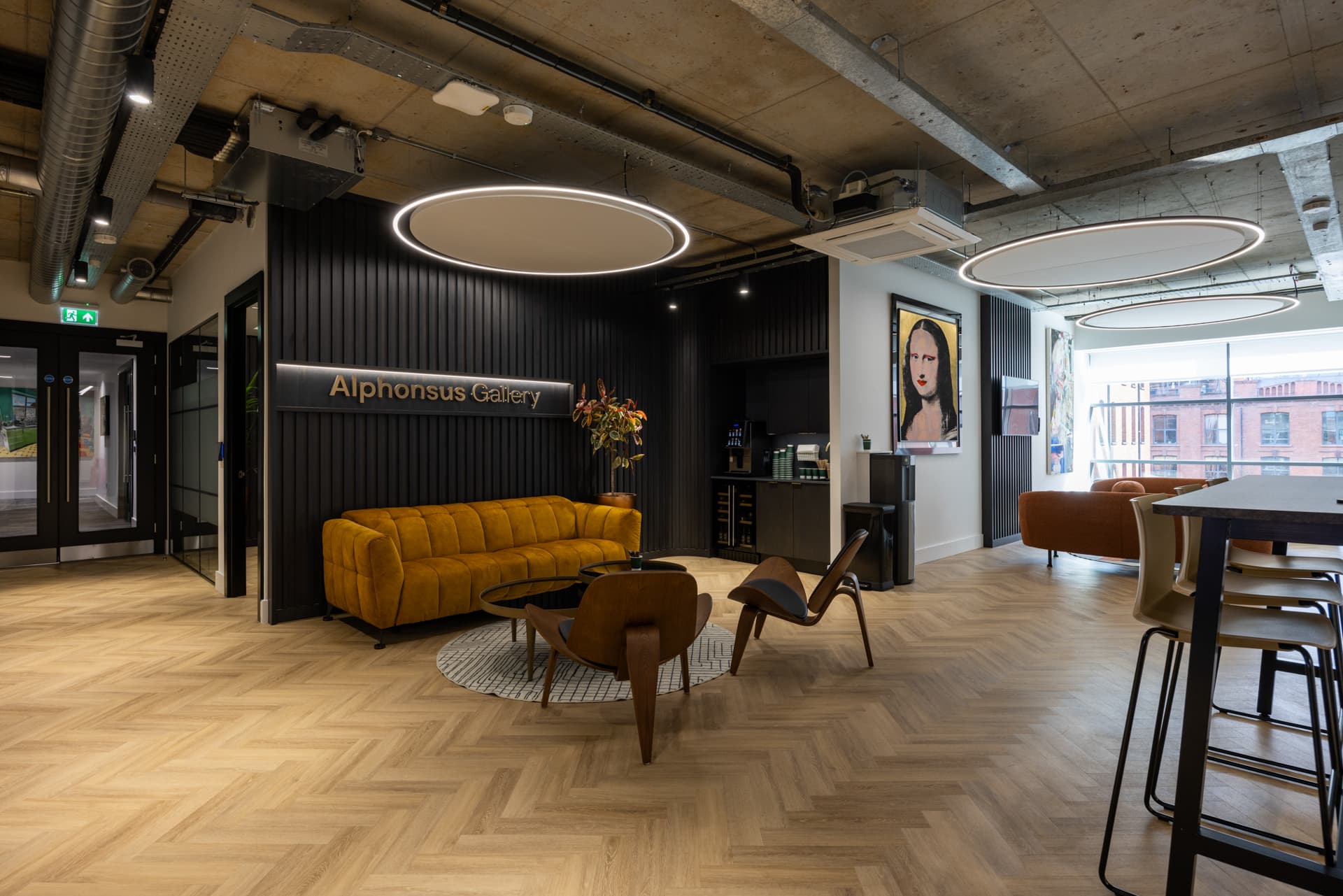 Business Lounge