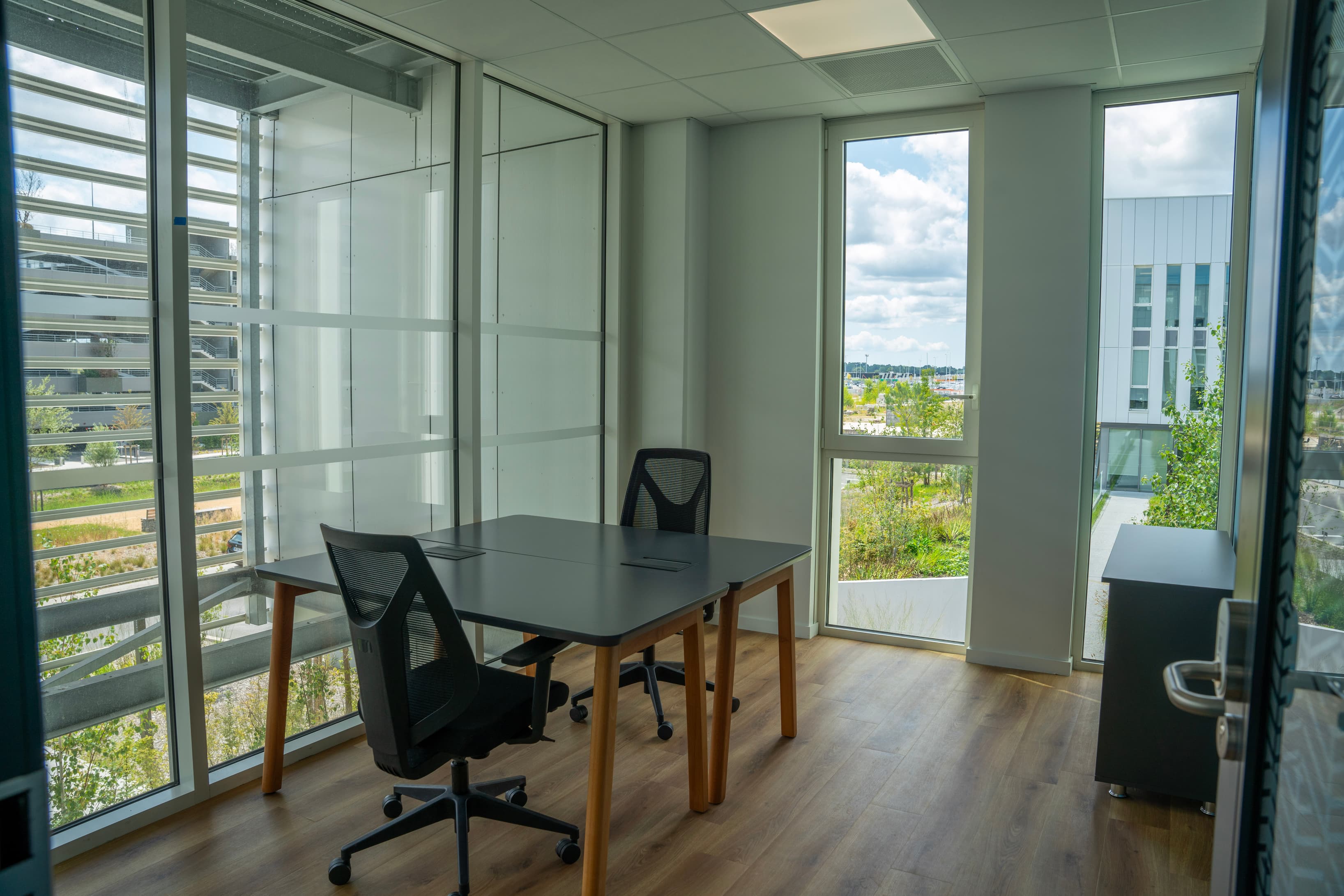 bureau pour 2 personnes bureau pour 2 personnes