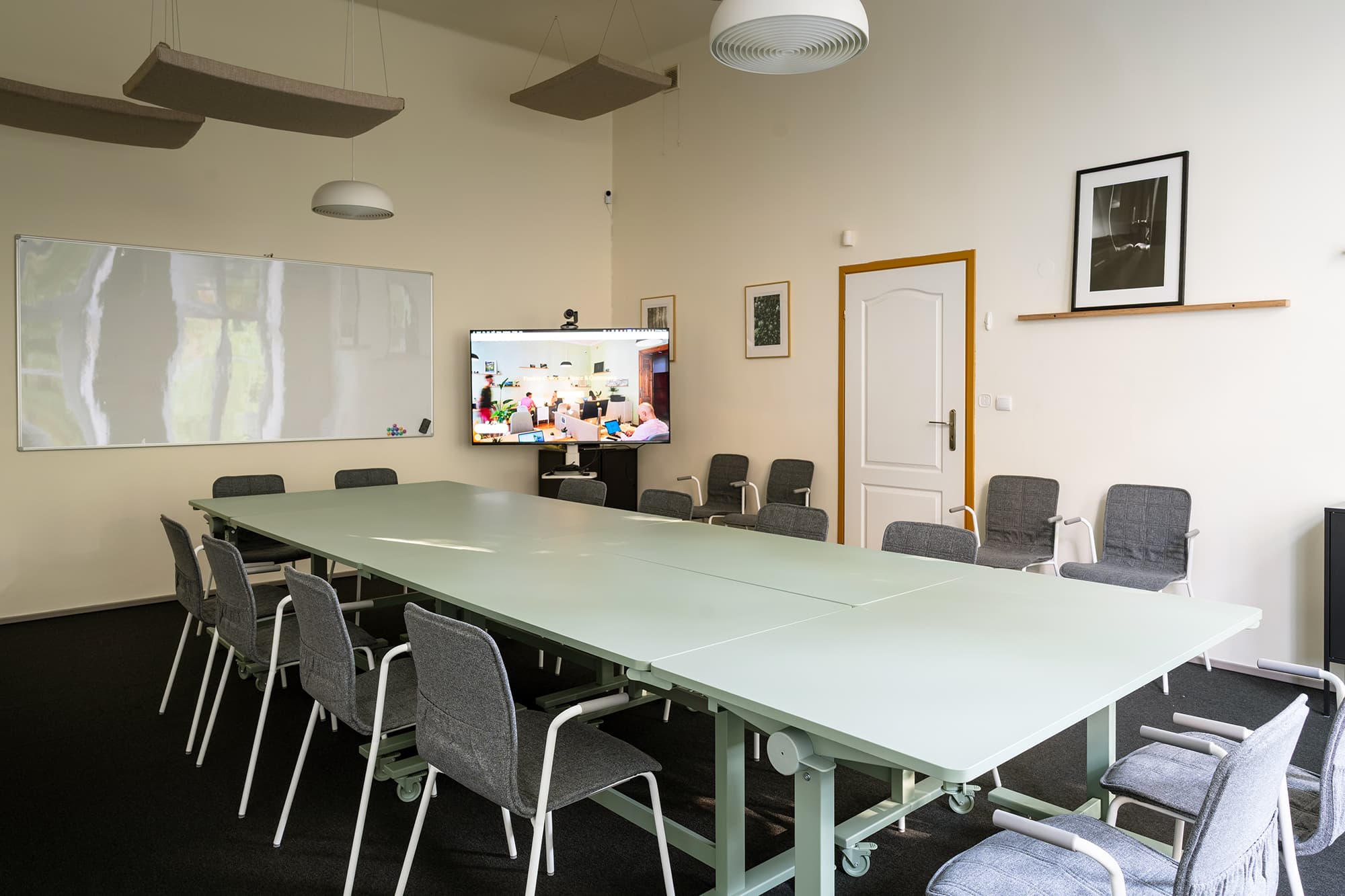 Garden Large Meeting Room