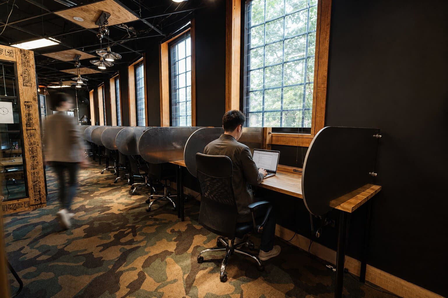 Hot Desk
