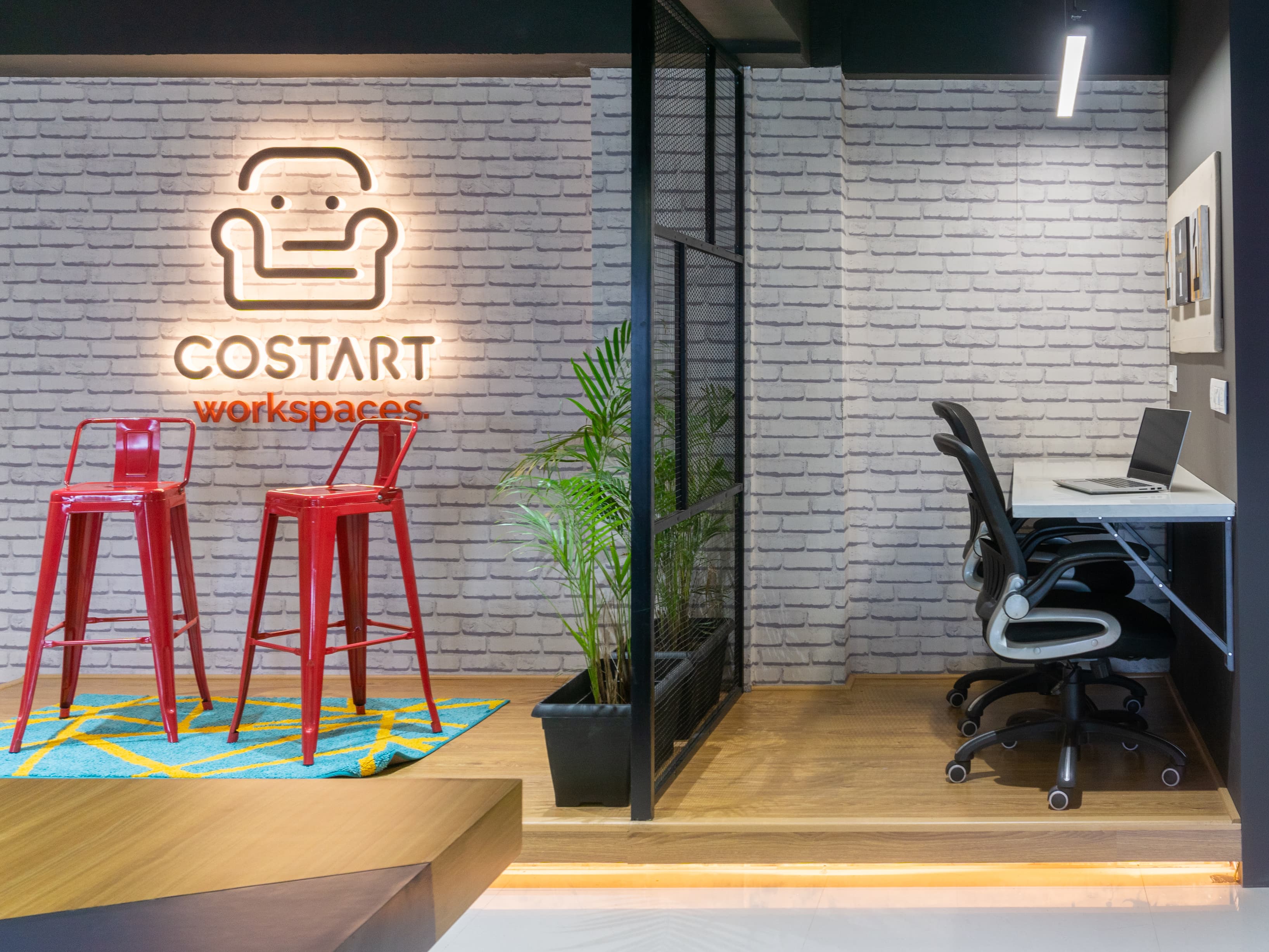 dedicated desk team of 2 dedicated desk team of 2