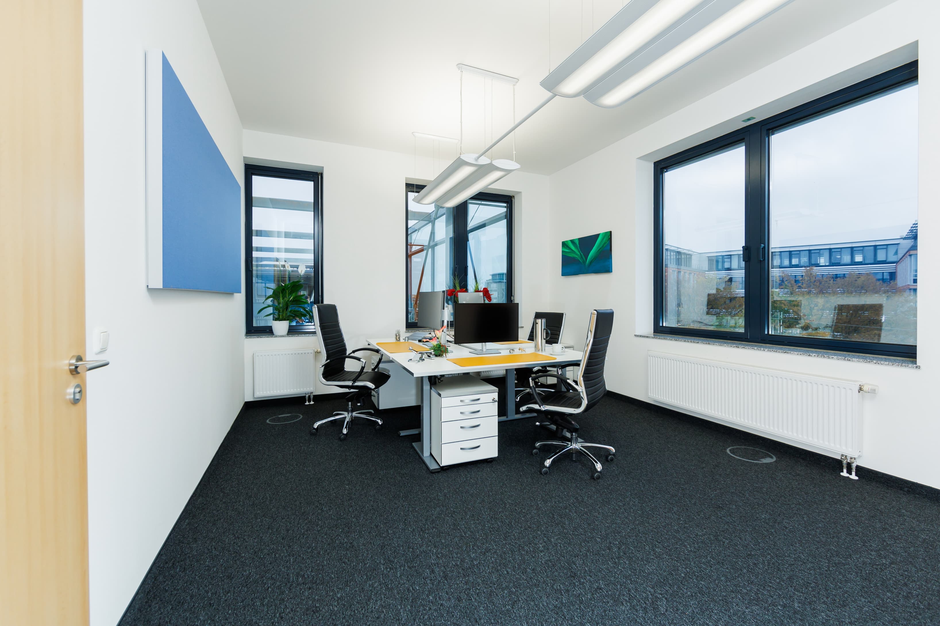 Ofice to let for 3-4 people in Munich at ecos work spaces