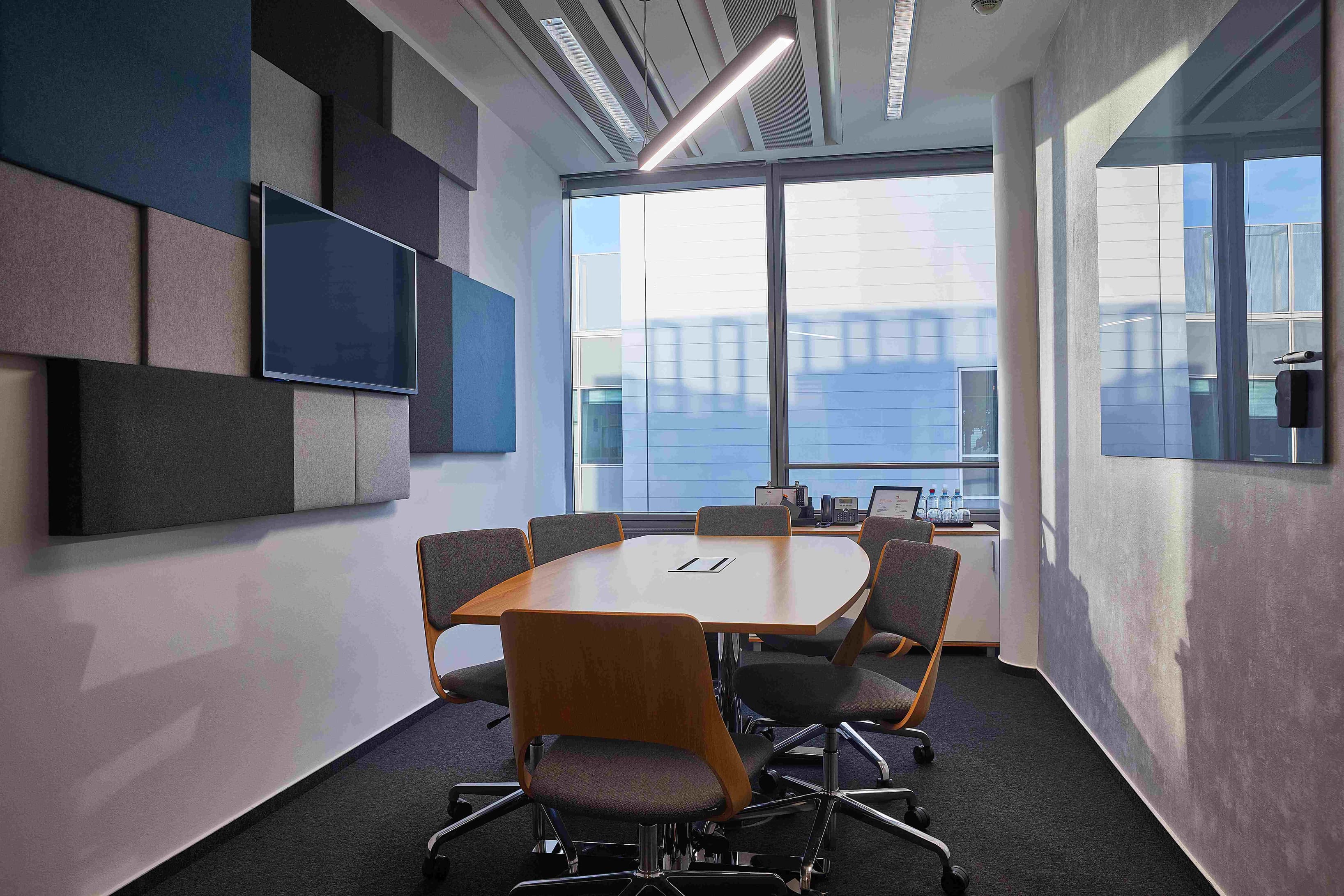 Meeting room 6 pax Meeting room 6 pax