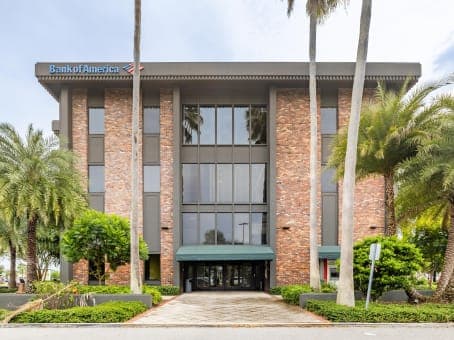 FL, Vero Beach – Miracle Mile Plaza image 15 FL, Vero Beach – Miracle Mile Plaza image 15