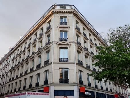 Paris, 2 Rue Jean Lantier image 13 Paris, 2 Rue Jean Lantier image 13