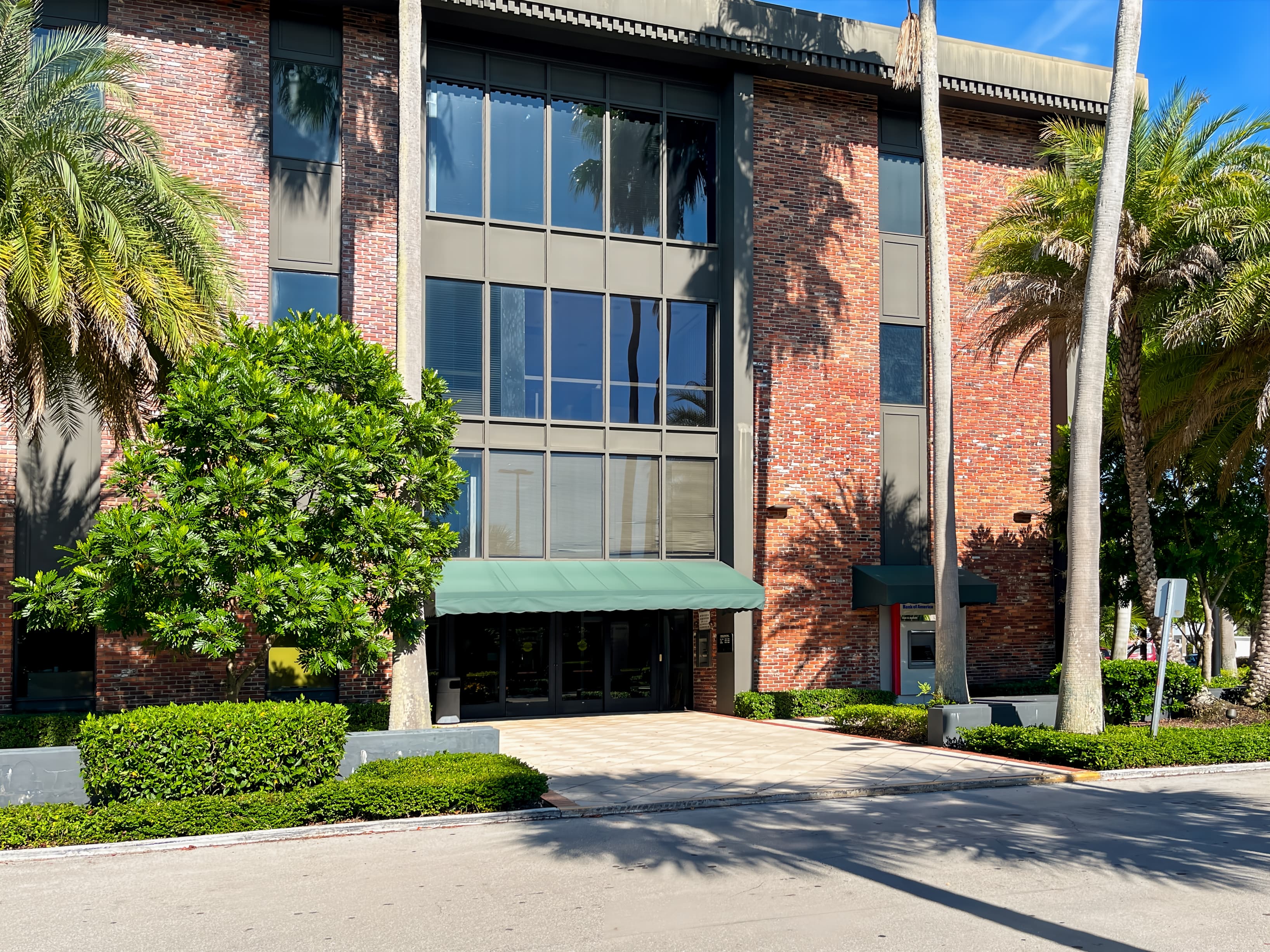 FL, Vero Beach – Miracle Mile Plaza image 10 FL, Vero Beach – Miracle Mile Plaza image 10