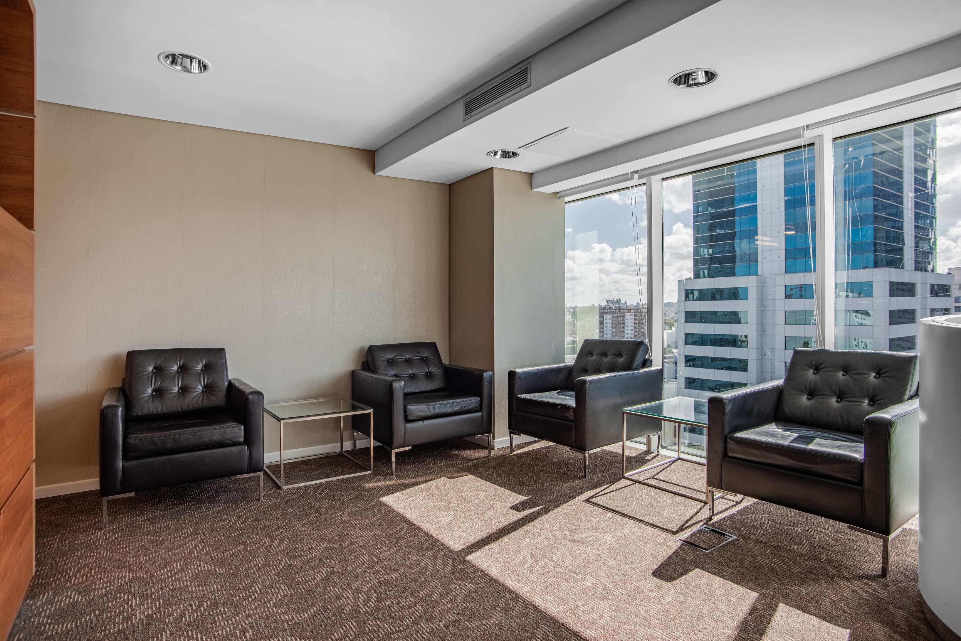 MONTEVIDEO, World Trade Center III image 2 MONTEVIDEO, World Trade Center III image 2