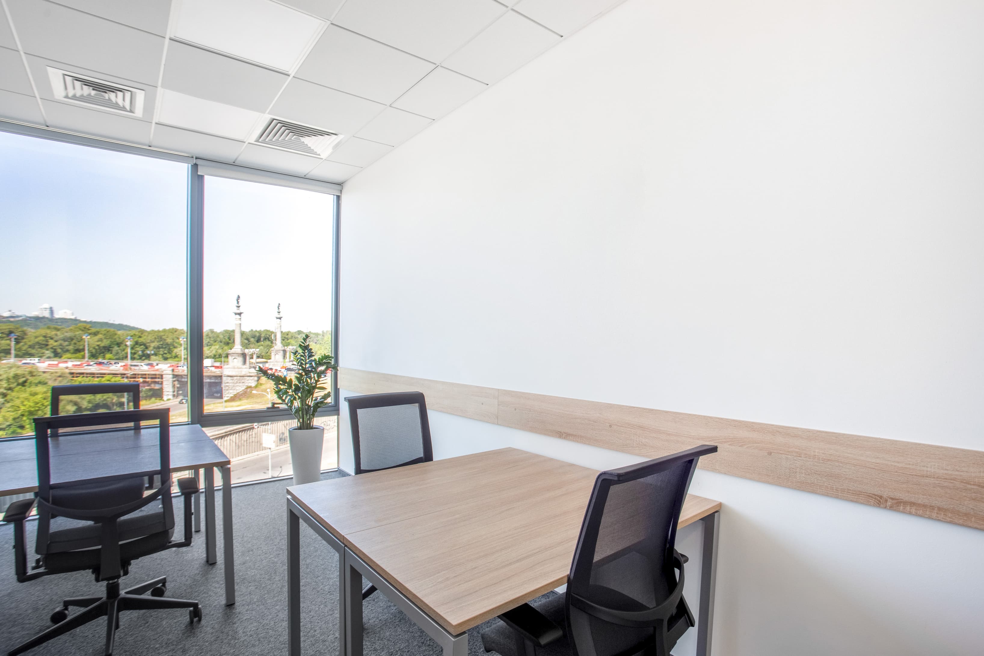 KIEV, Silver Breeze image 8 KIEV, Silver Breeze image 8