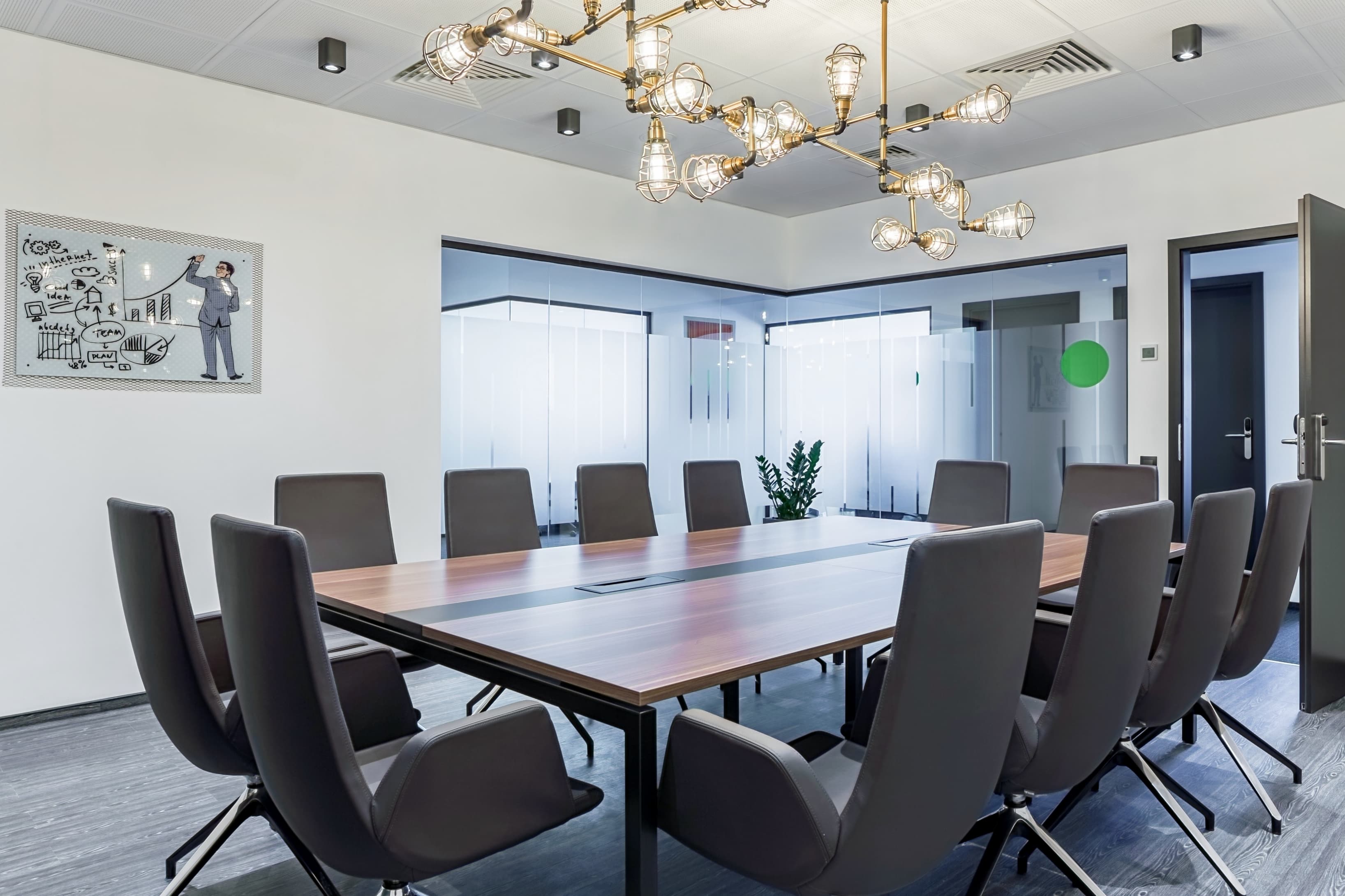 KYIV, Forum West Side image 4 KYIV, Forum West Side image 4