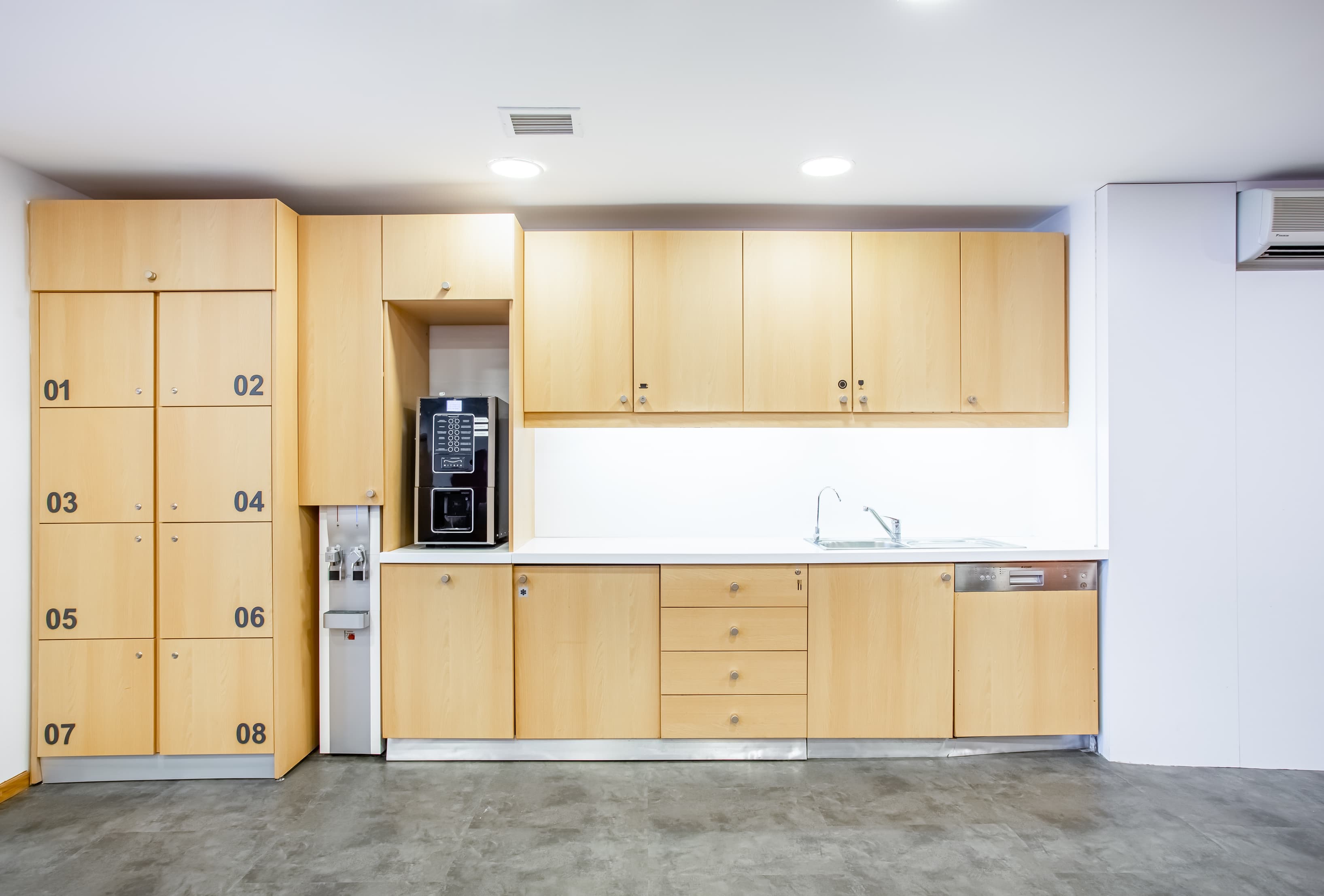 ISTANBUL, Maslak Beybi Giz Plaza-TRY image 1 ISTANBUL, Maslak Beybi Giz Plaza-TRY image 1