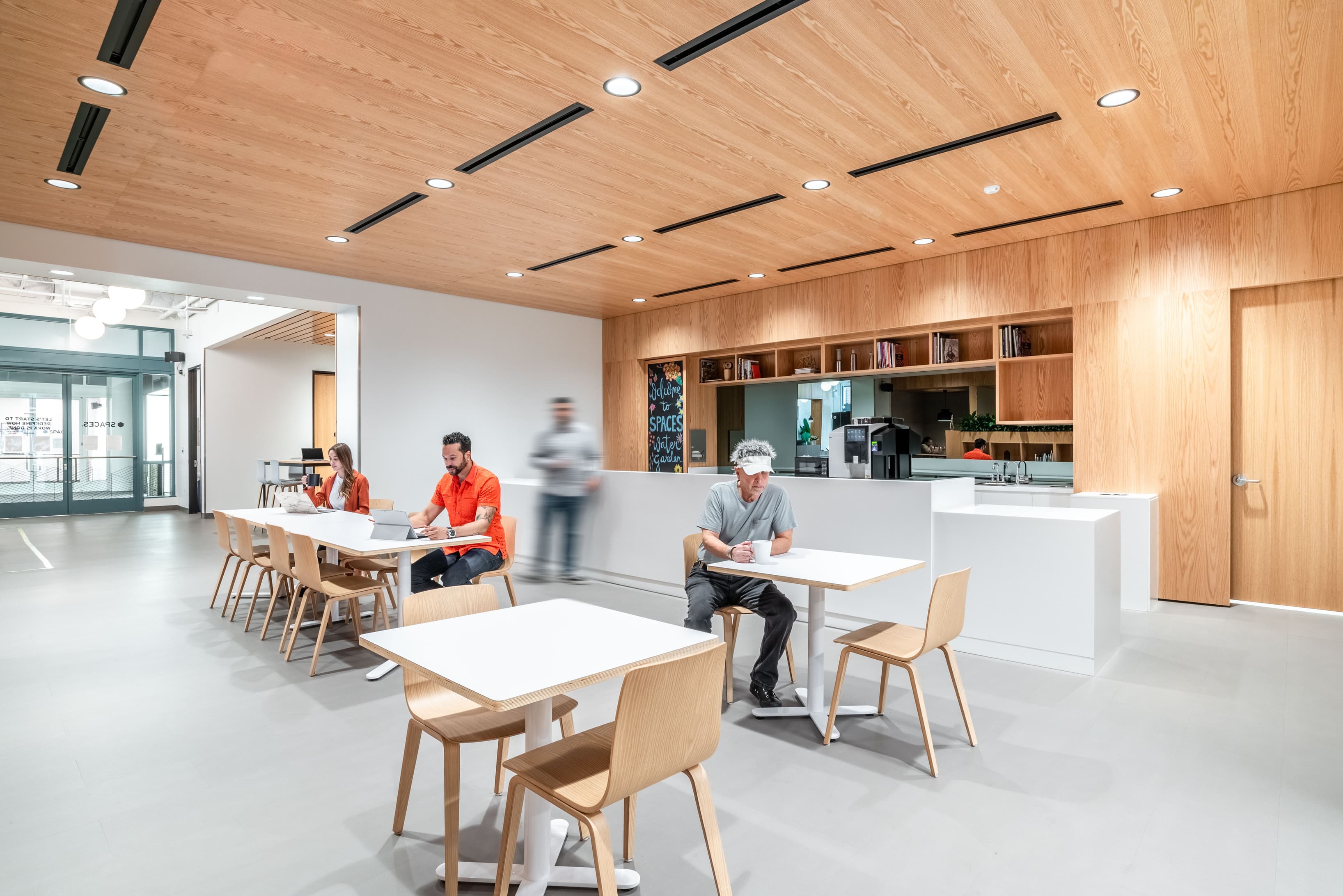 CA, Santa Monica - Spaces Water Garden image 3 CA, Santa Monica - Spaces Water Garden image 3