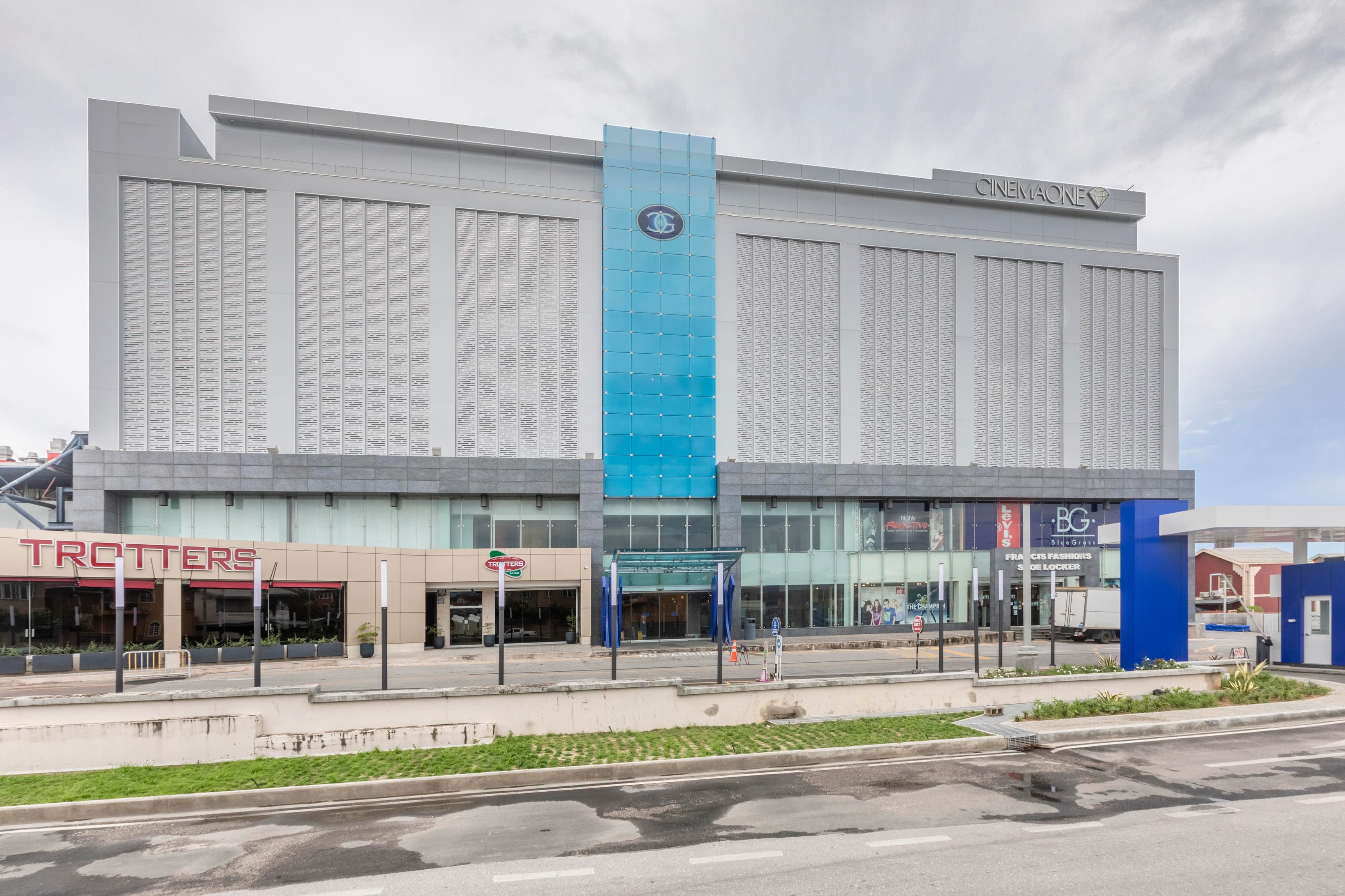 TRINIDAD, San Fernando, Gulf City image 3 TRINIDAD, San Fernando, Gulf City image 3