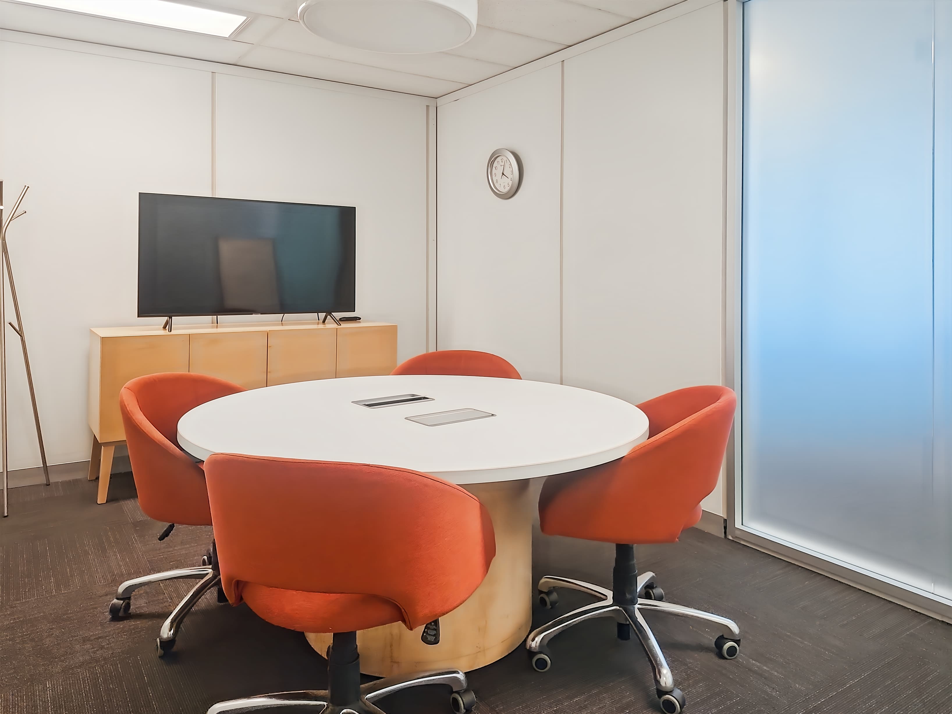 AB, Calgary - Westmount image 4 AB, Calgary - Westmount image 4