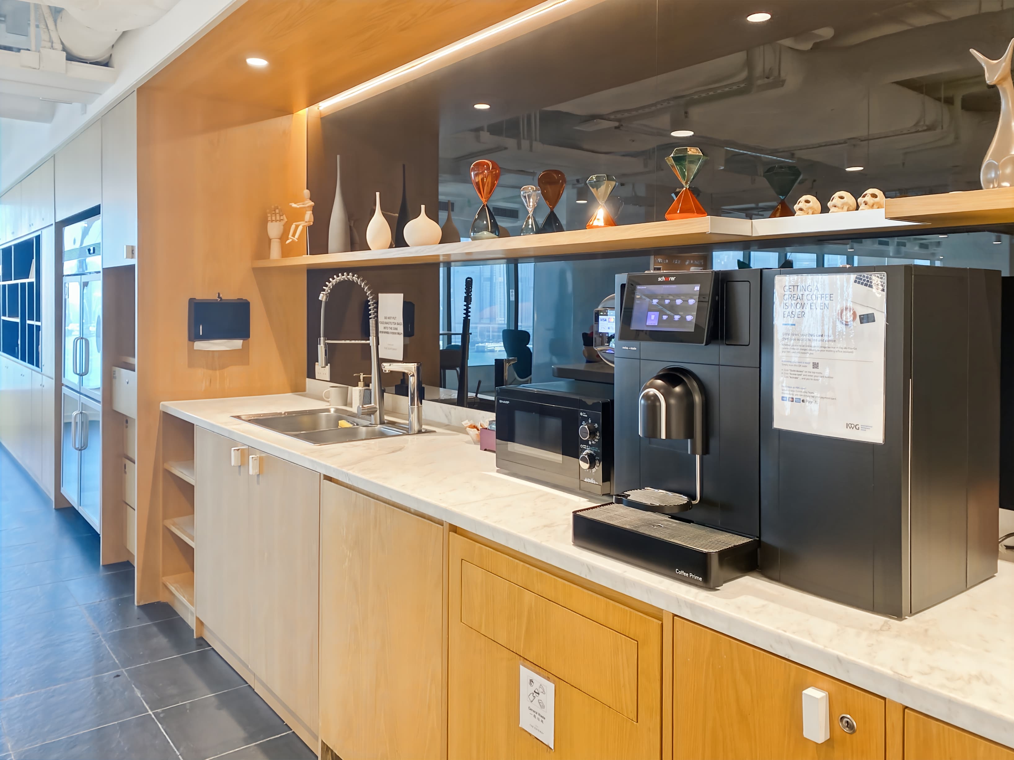 HONG KONG, The Gateway image 2 HONG KONG, The Gateway image 2