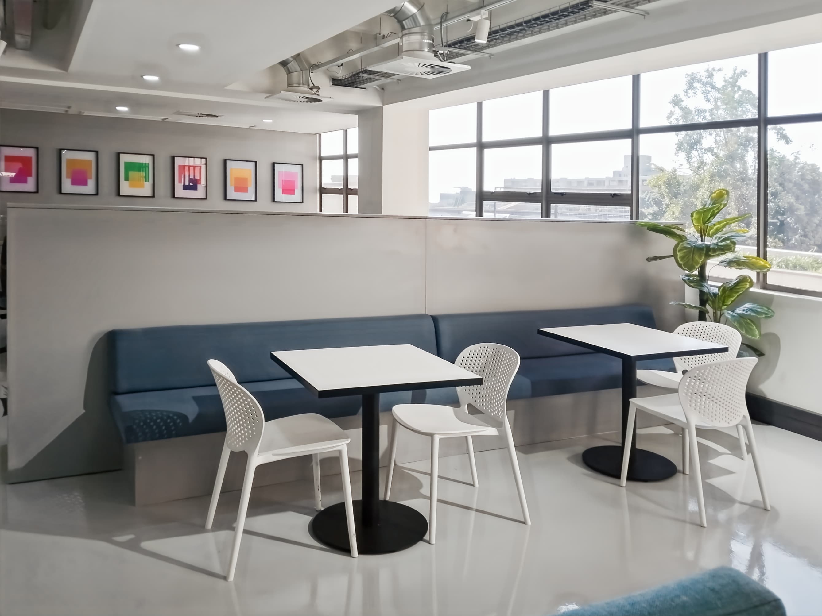 Johannesburg, Craddock Square Rosebank image 2 Johannesburg, Craddock Square Rosebank image 2