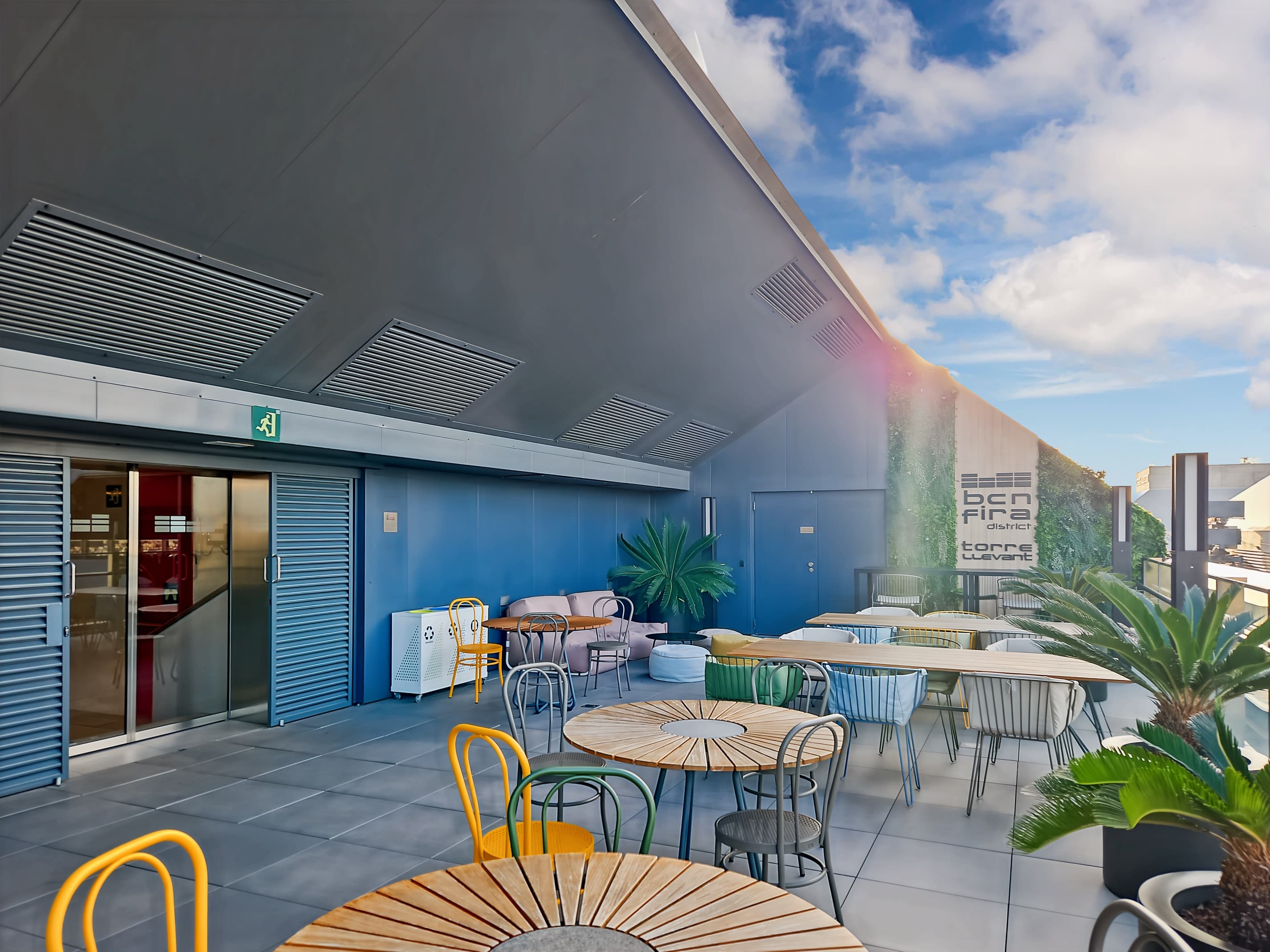 Barcelona, Torre Llevant image 12 Barcelona, Torre Llevant image 12