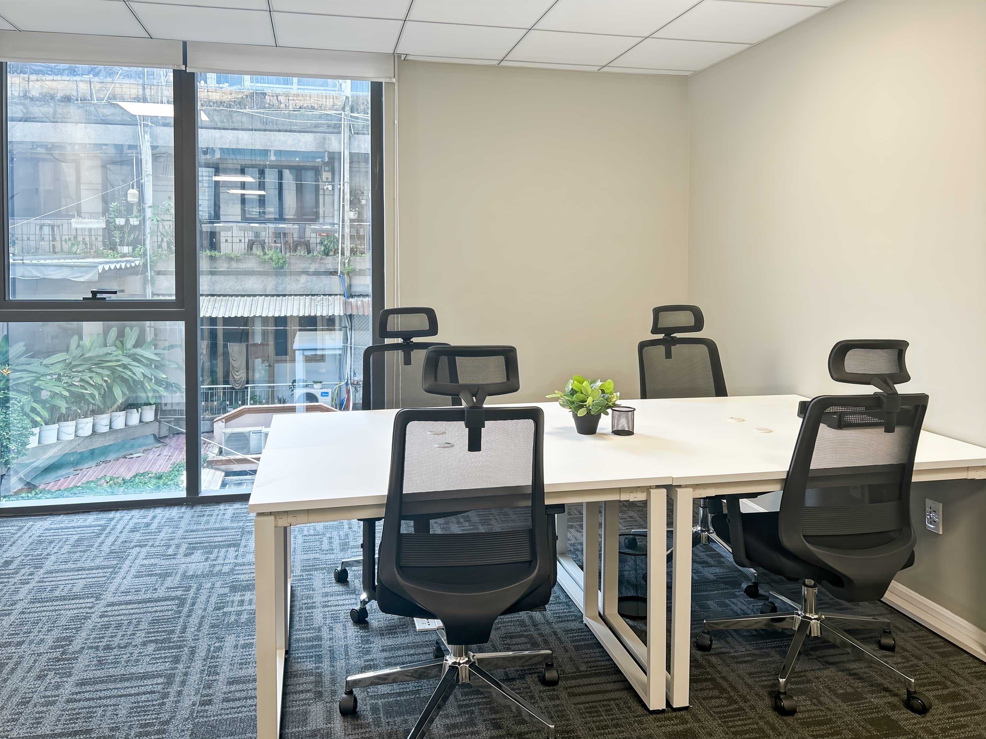 Ho Chi Minh, L'Mak image 9 Ho Chi Minh, L'Mak image 9