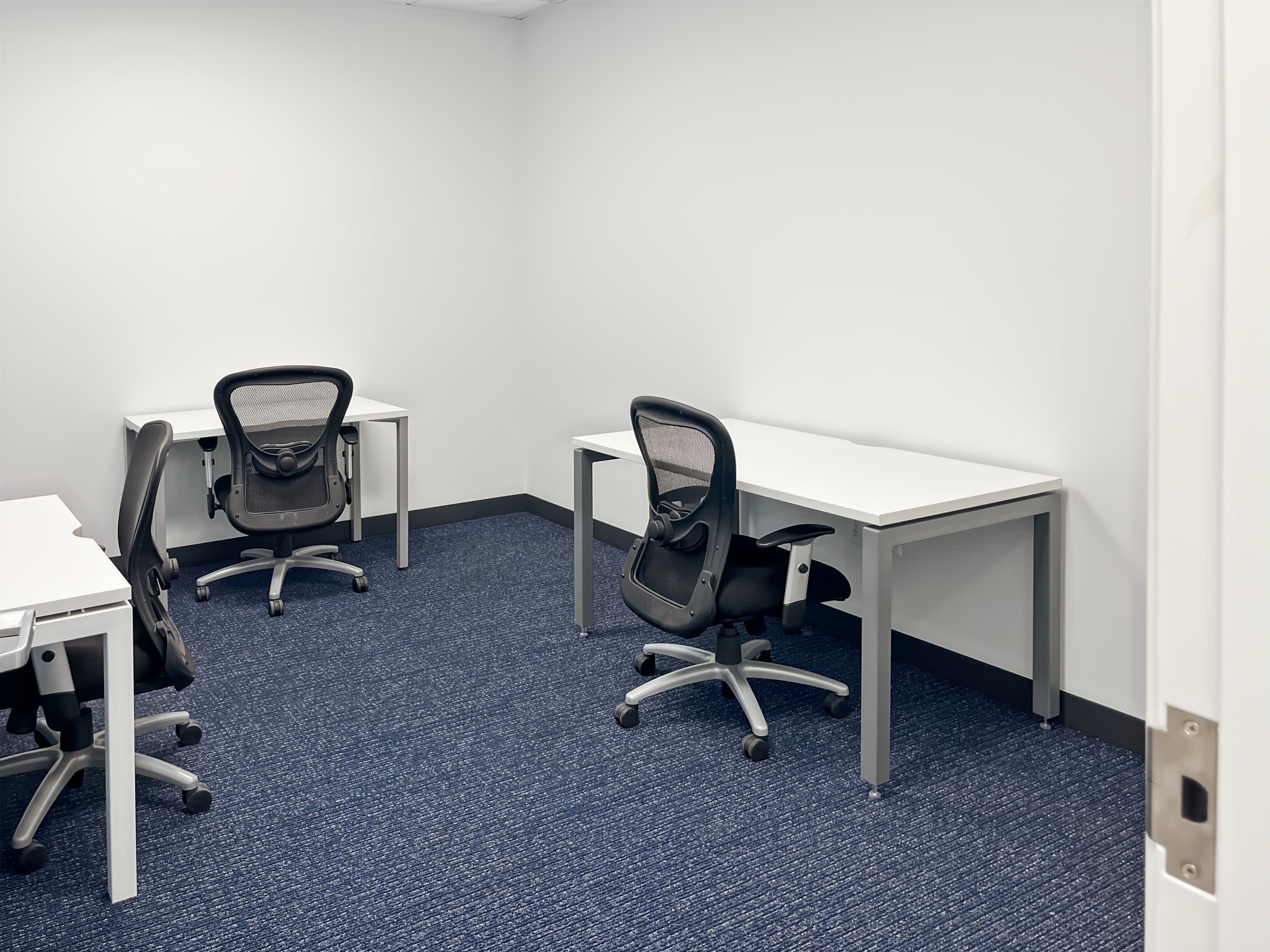 MI, Novi - Grand River Ave image 3 MI, Novi - Grand River Ave image 3