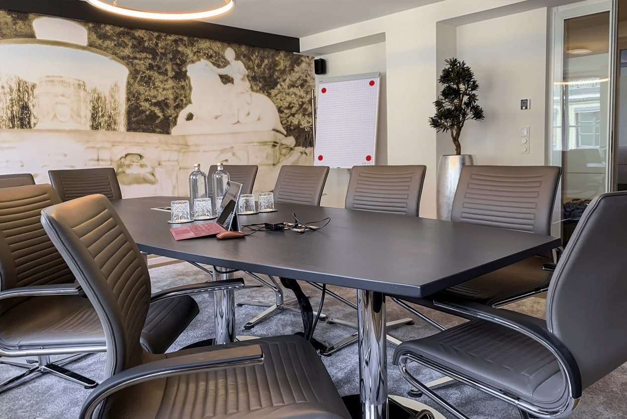 Conference Room Leopold Conference Room Leopold