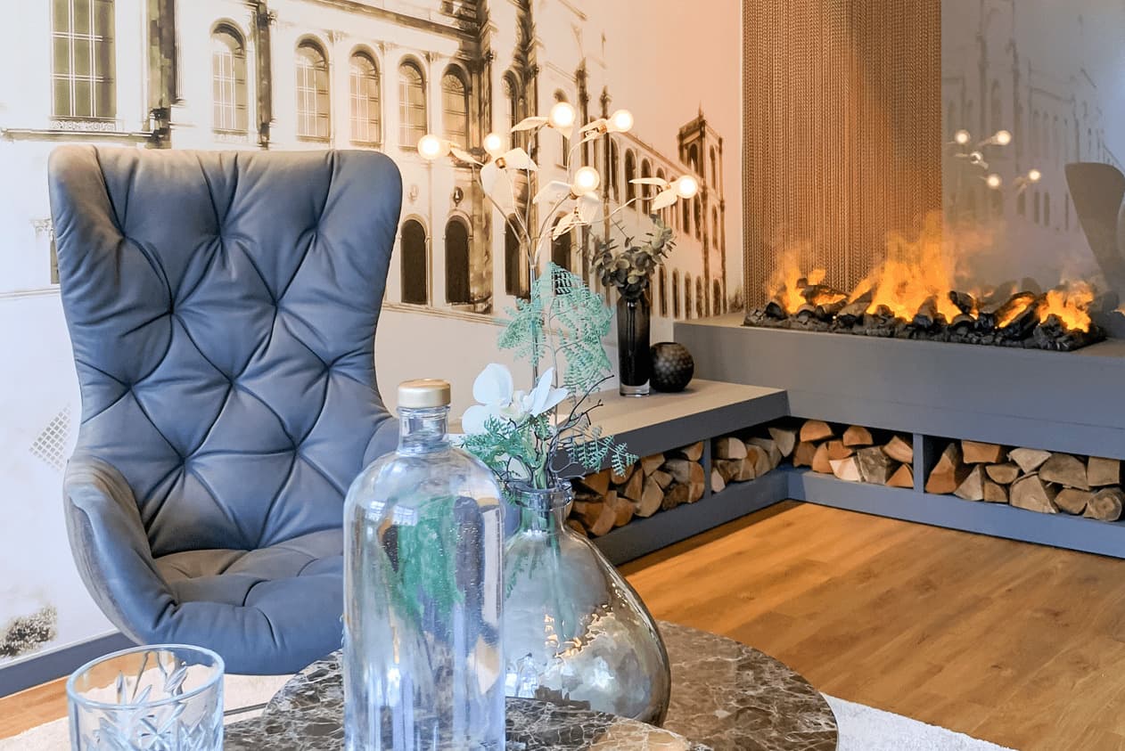 Chimney Lounge Maximilian Chimney Lounge Maximilian