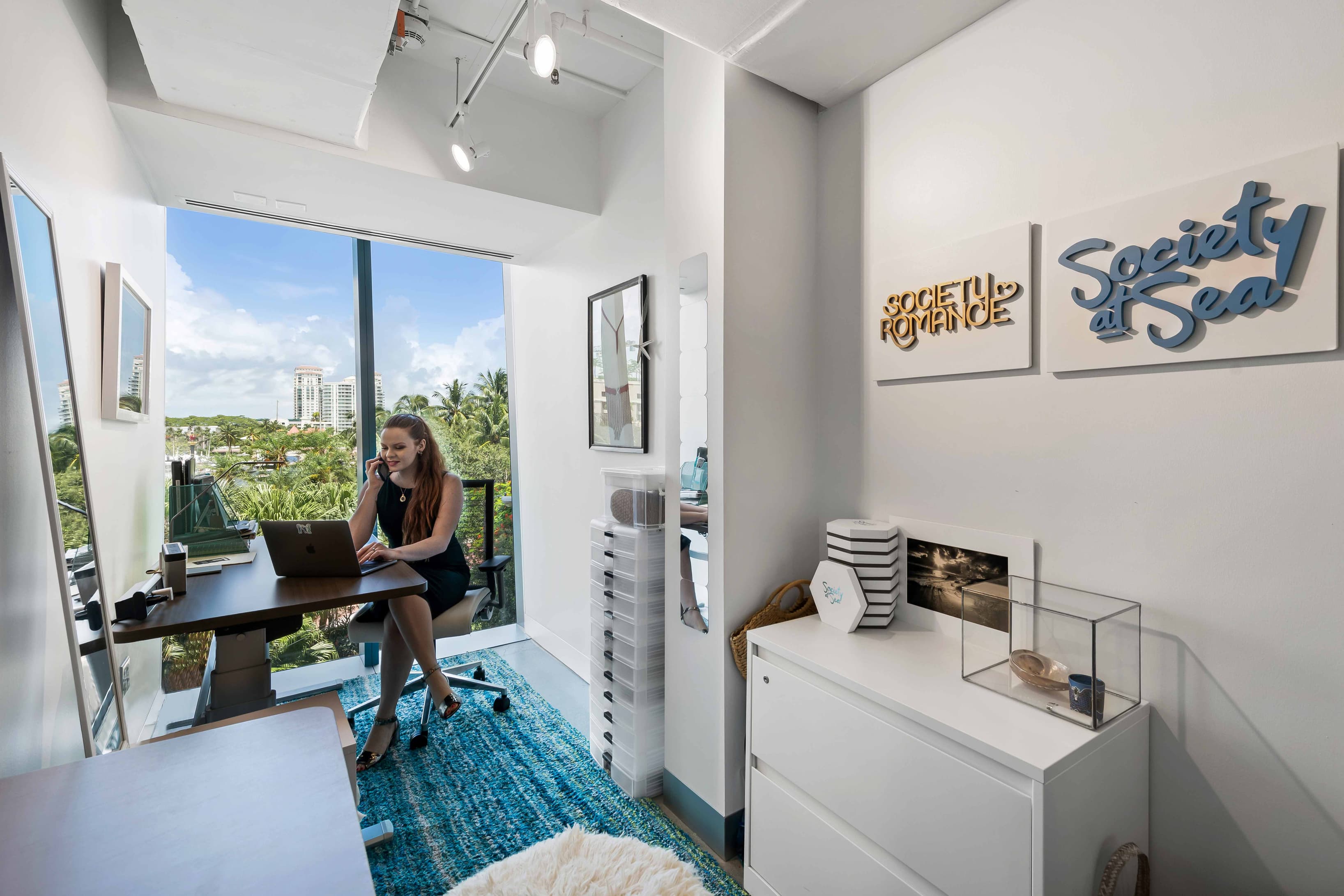 1-2 person Office with a view 1-2 person Office with a view