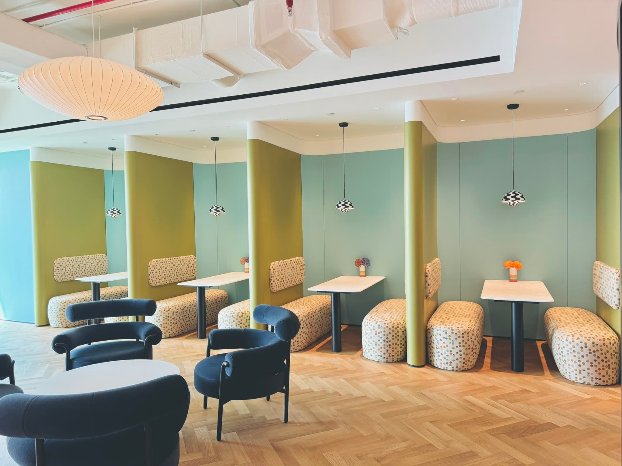 Breakout/Lounge Space Breakout/Lounge Space