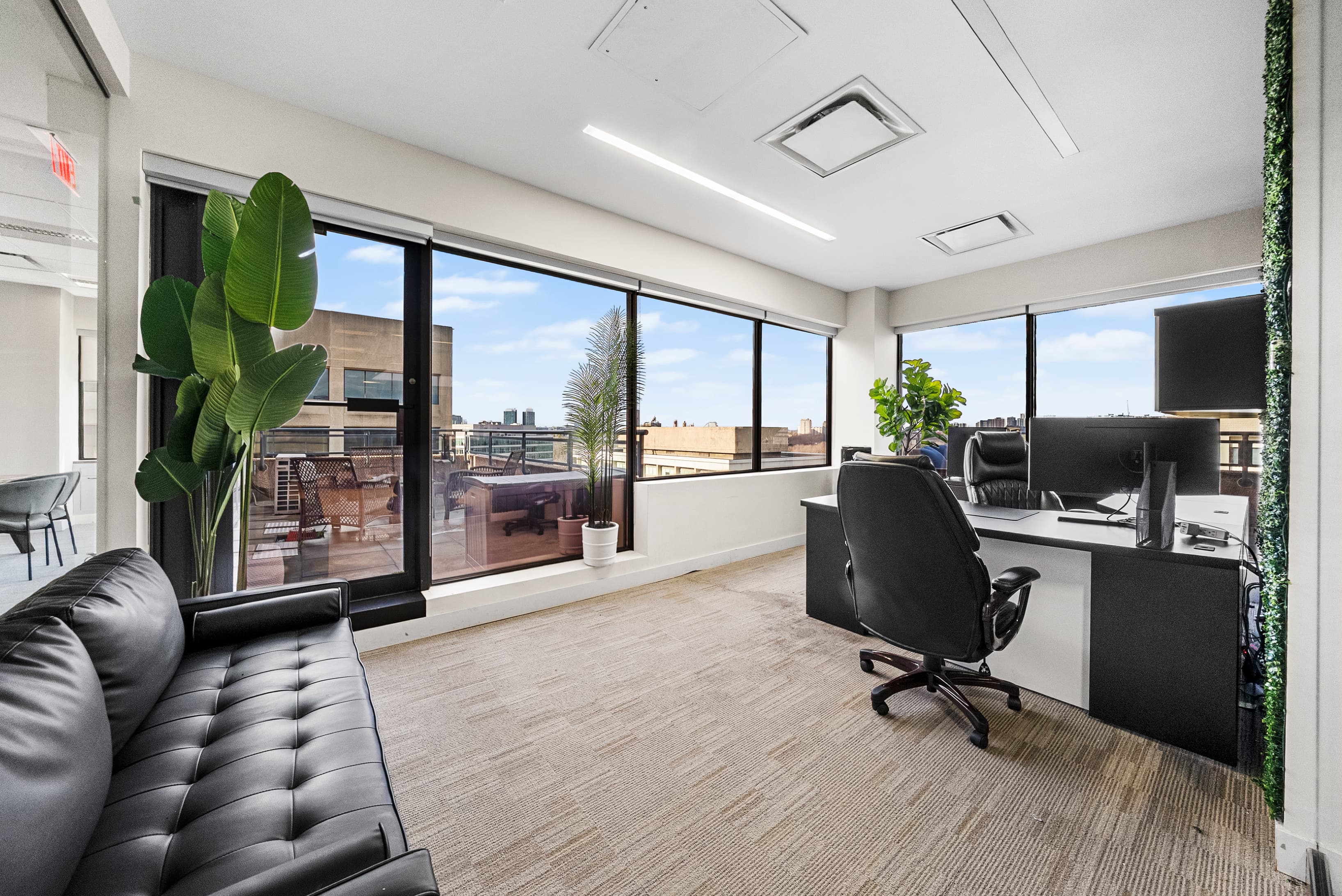 Corner Suite offices Corner Suite offices