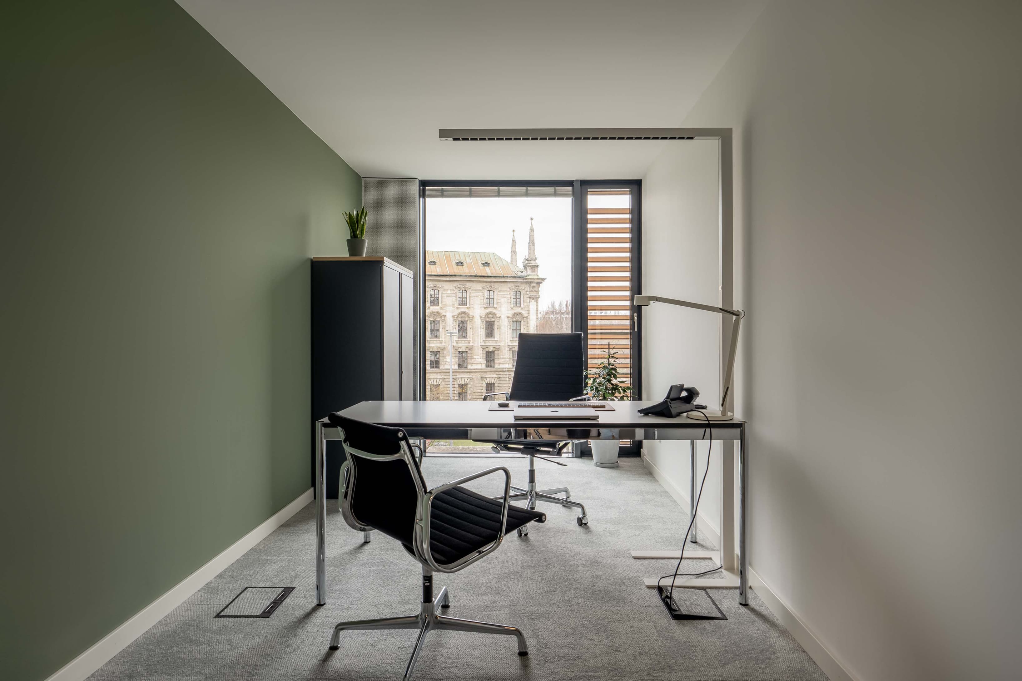 Private Office Private Office