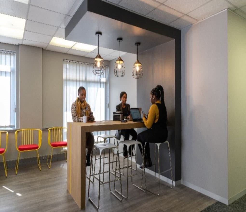 Breakout/Lounge Space Breakout/Lounge Space
