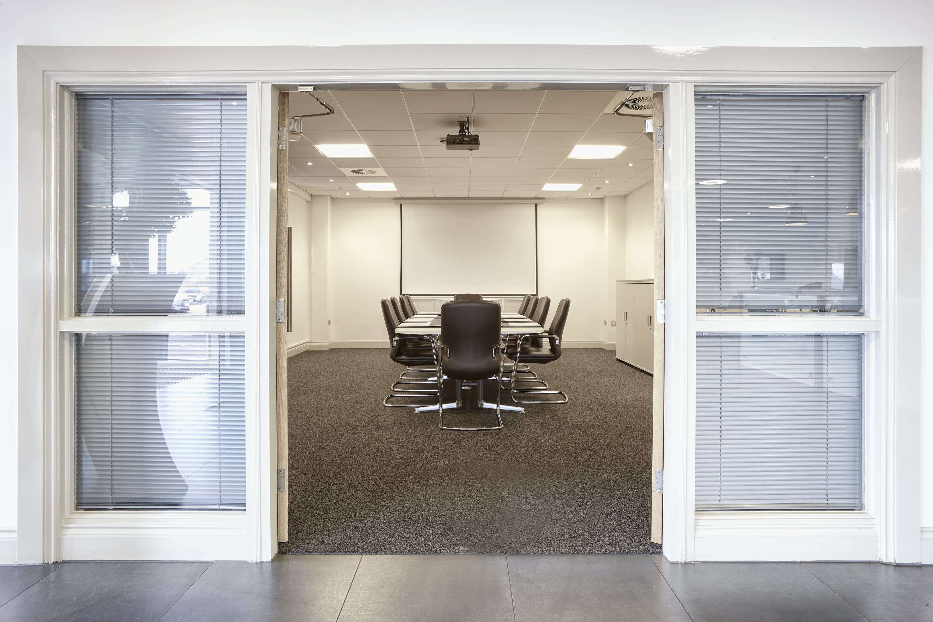 21581-21581-801021.jpg 21581-21581-801021.jpg