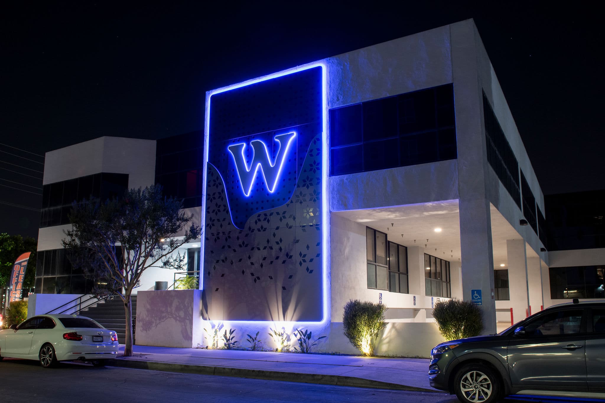 Your business deserves an address that makes an impression. 🔵 W Executive Suites Your business deserves an address that makes an impression. 🔵 W Executive Suites