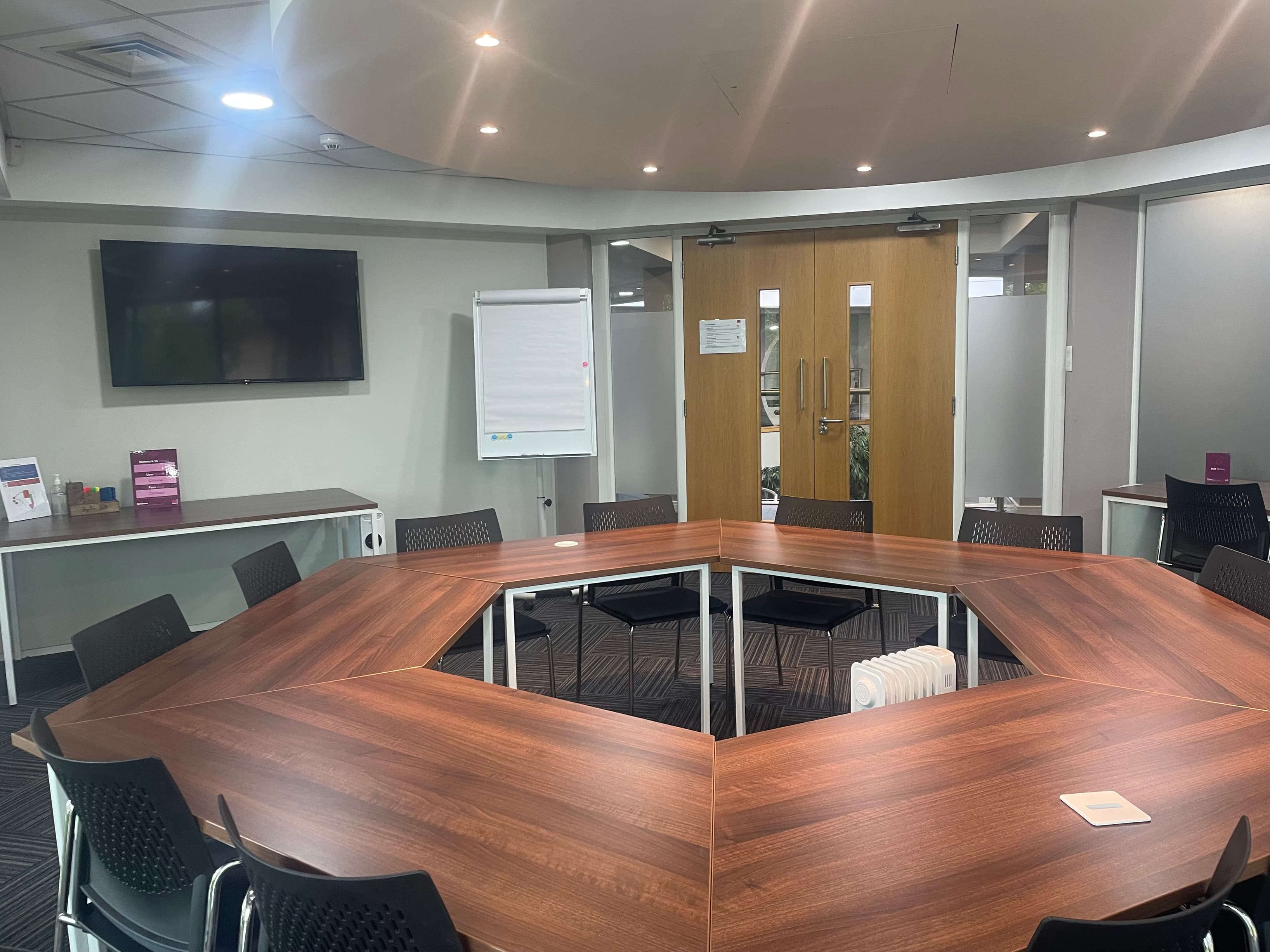 Meeting Room Meeting Room