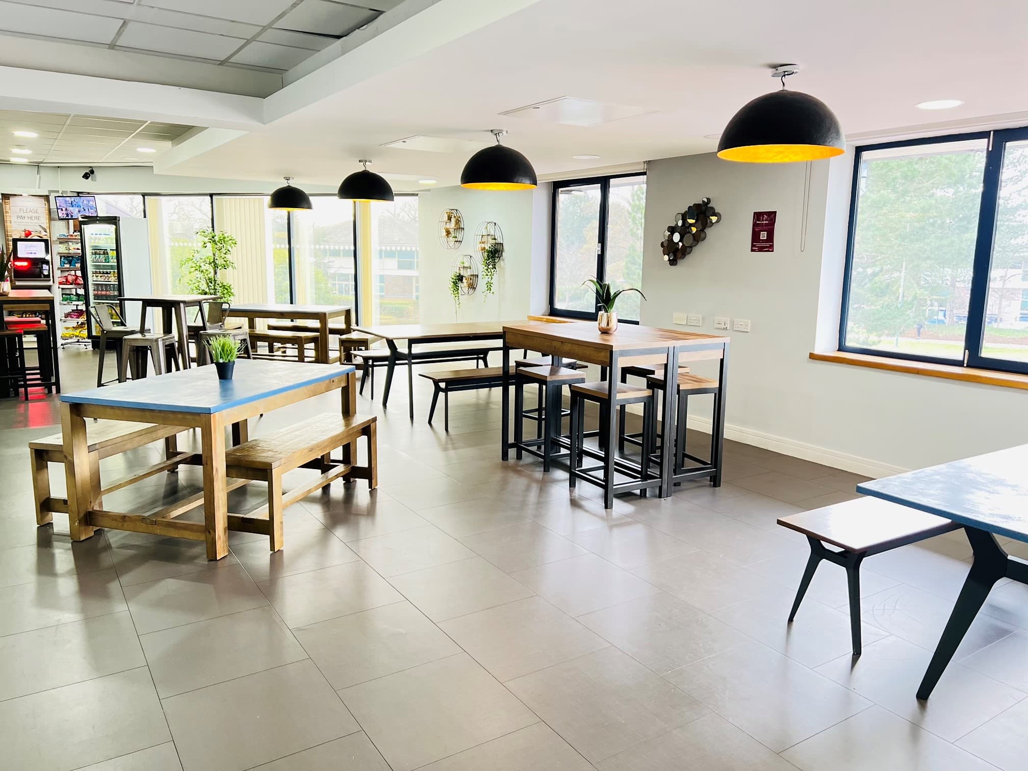 Cafe Cafe
