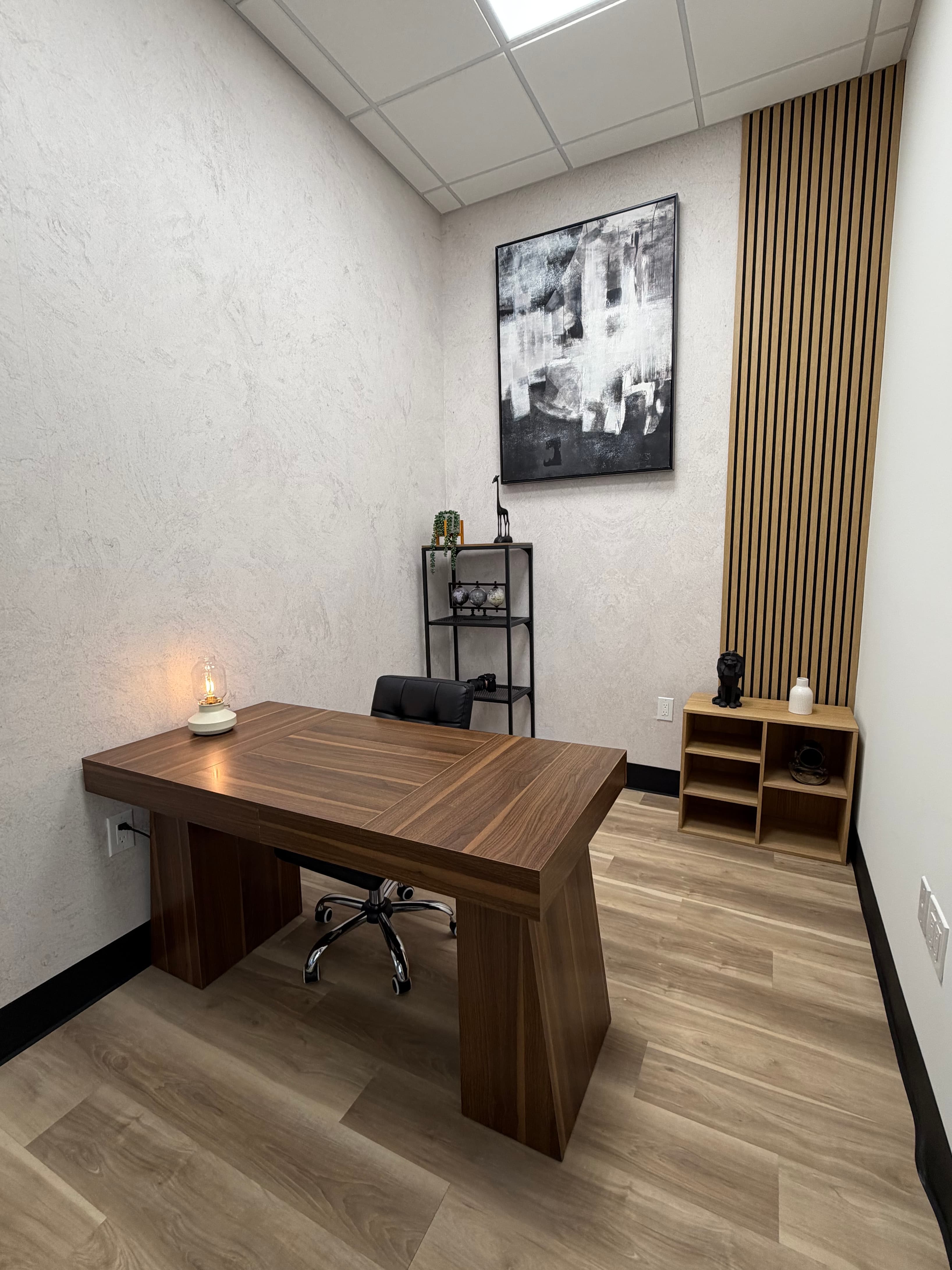 Fully setup office Fully setup office