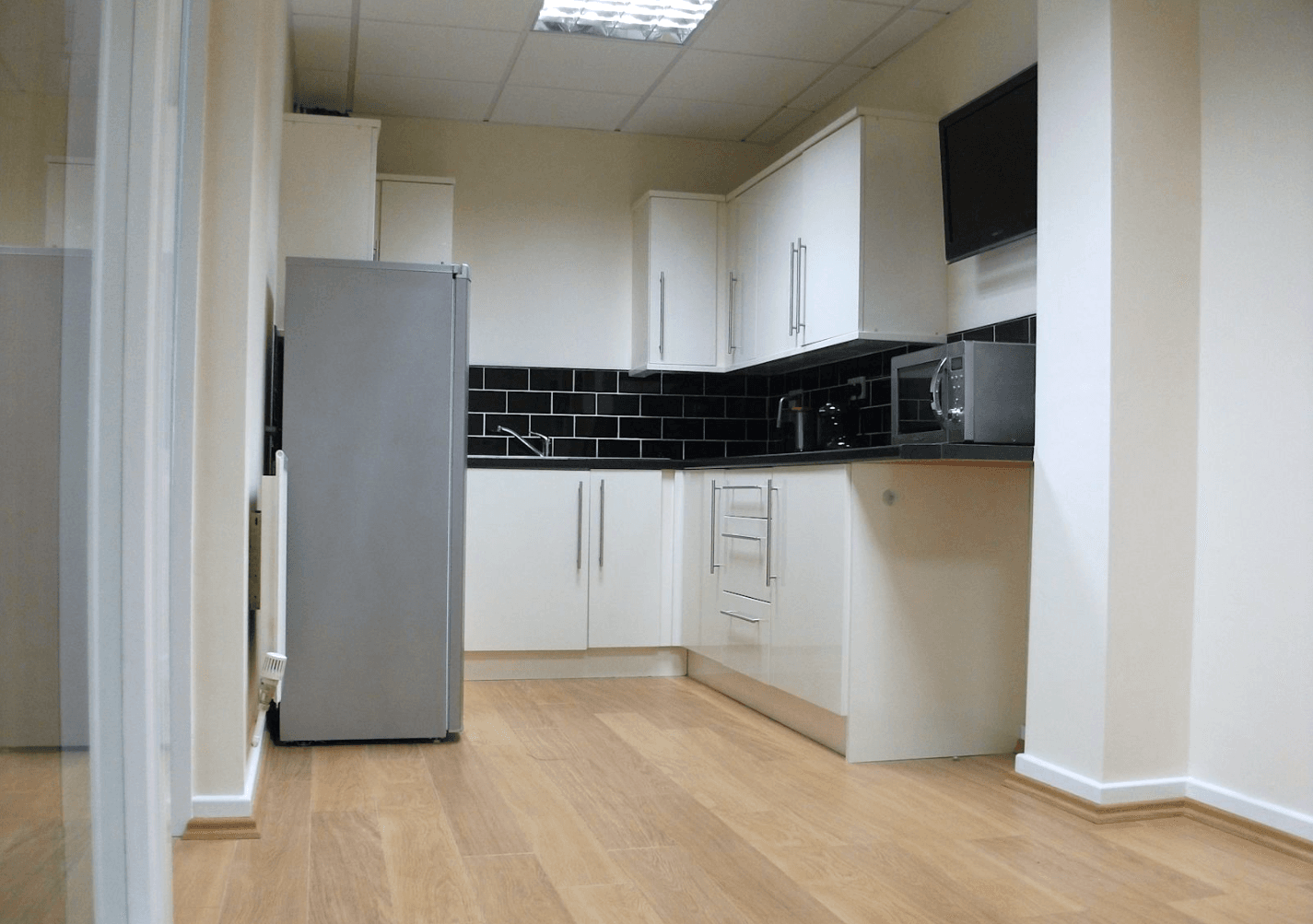 Communal Kitchen Communal Kitchen