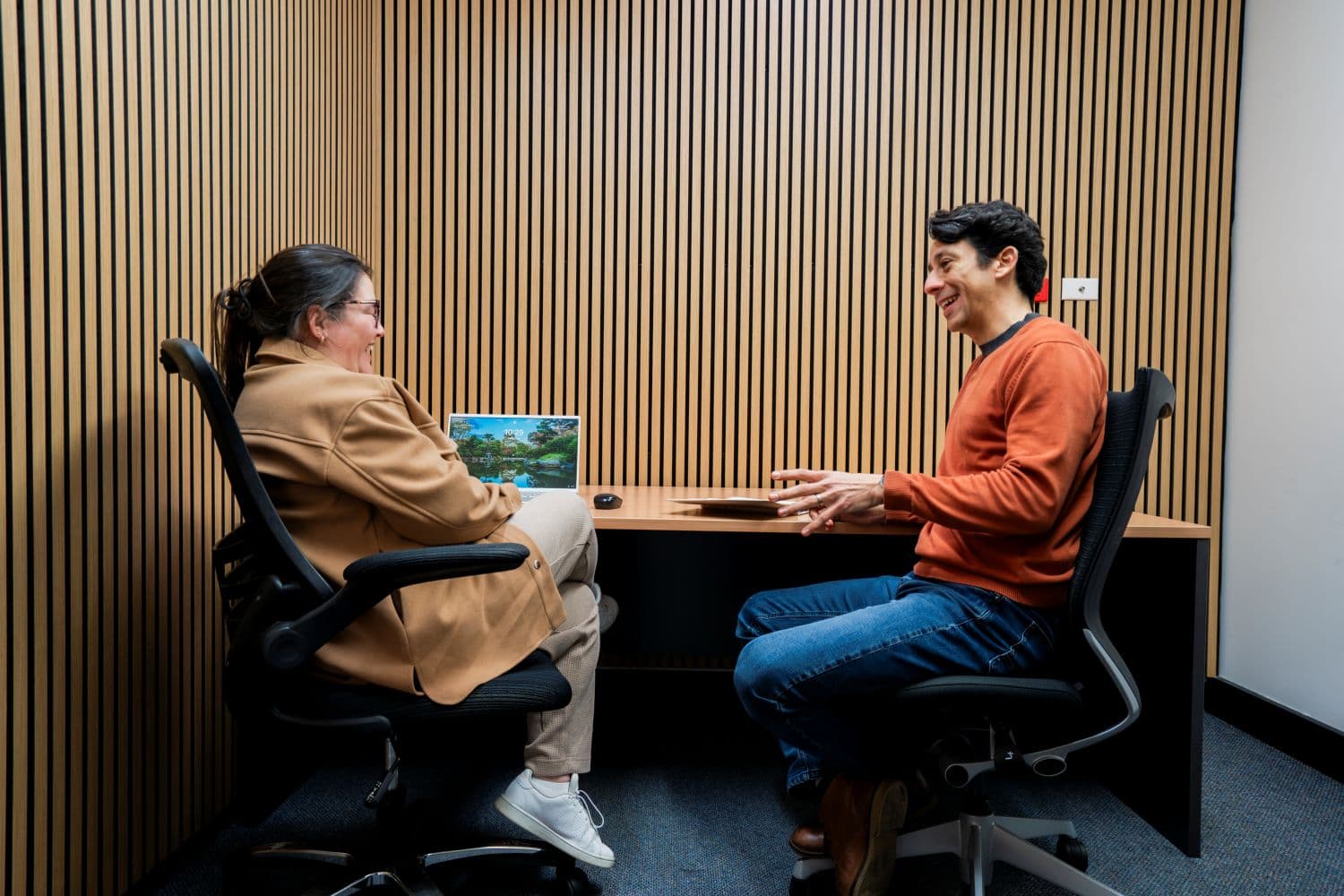 Private Offices/Dedicated desks Private Offices/Dedicated desks