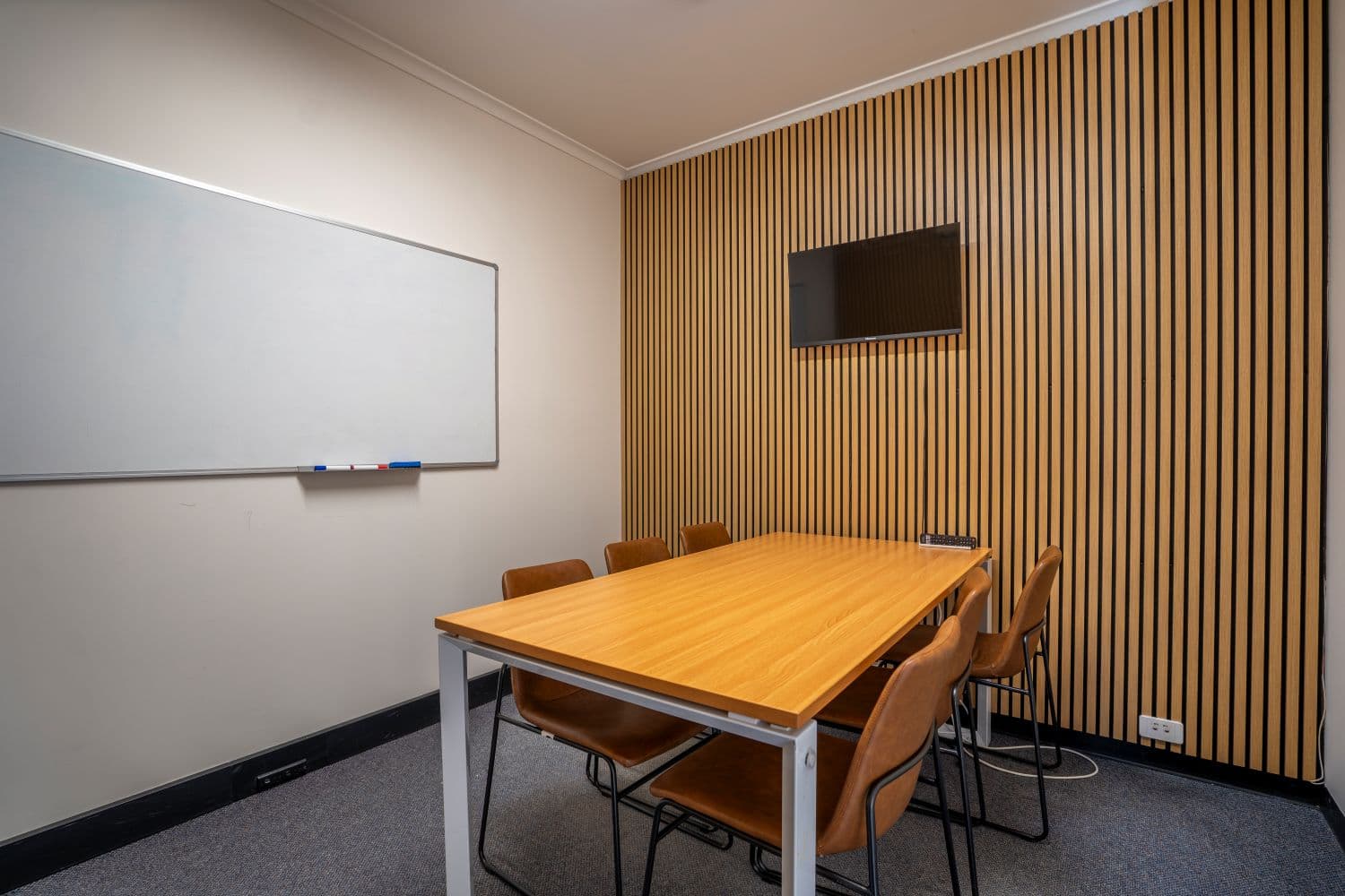 Meeting Room/Podcast Room Meeting Room/Podcast Room