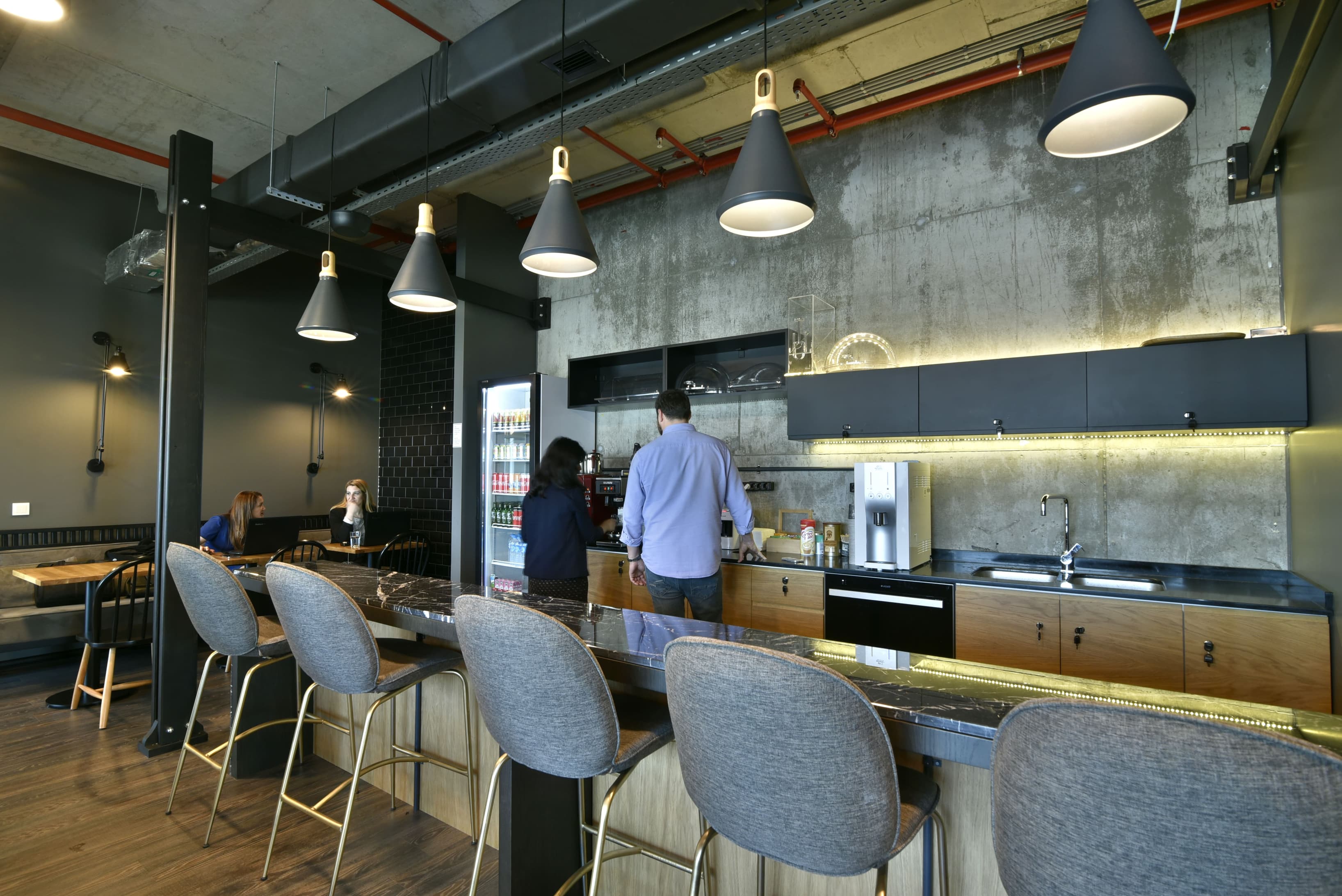 Breakout/Lounge Space Breakout/Lounge Space