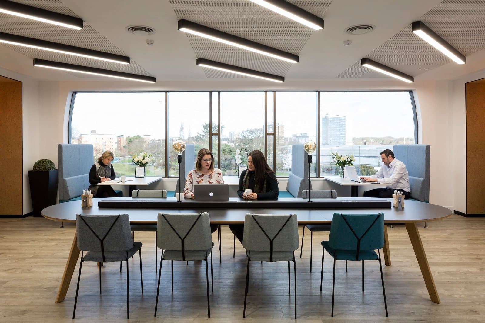 Breakout/Lounge Space Breakout/Lounge Space