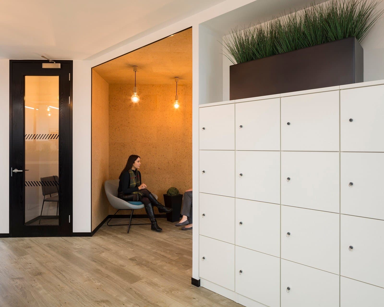 Breakout/Lounge Space Breakout/Lounge Space