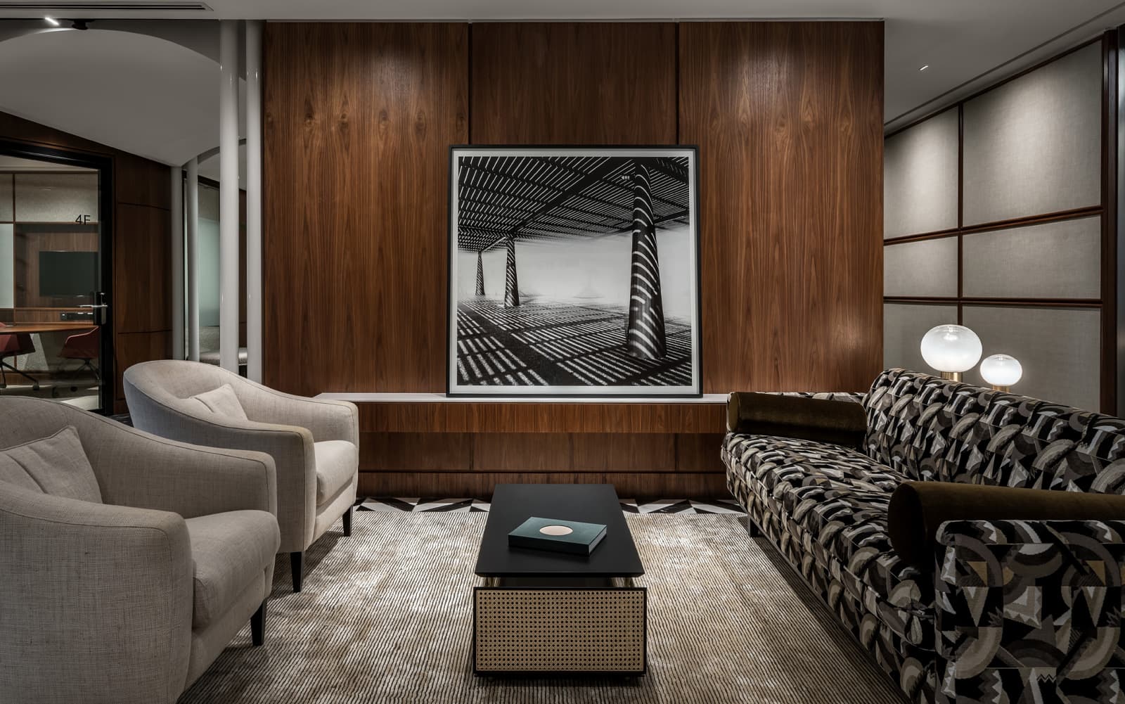 Business Lounge 2 Business Lounge 2