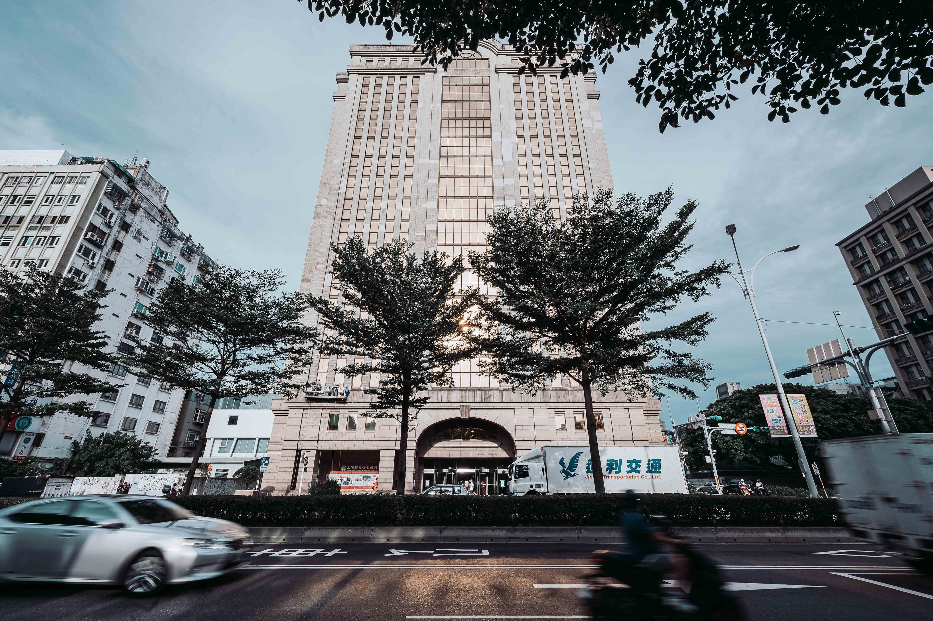 building building