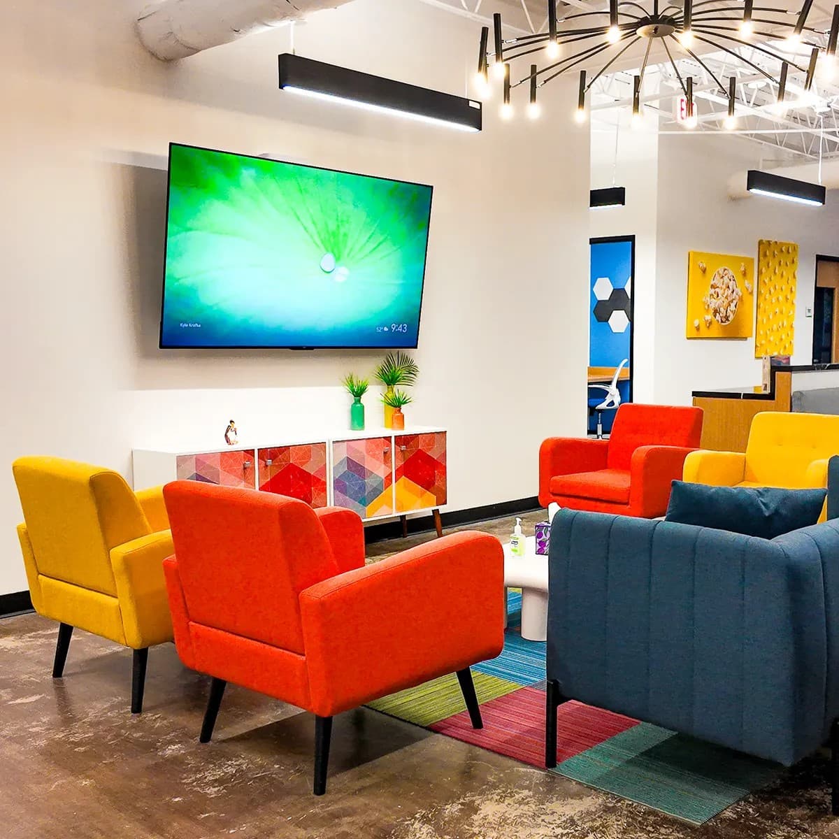 Breakout / Lounge Breakout / Lounge