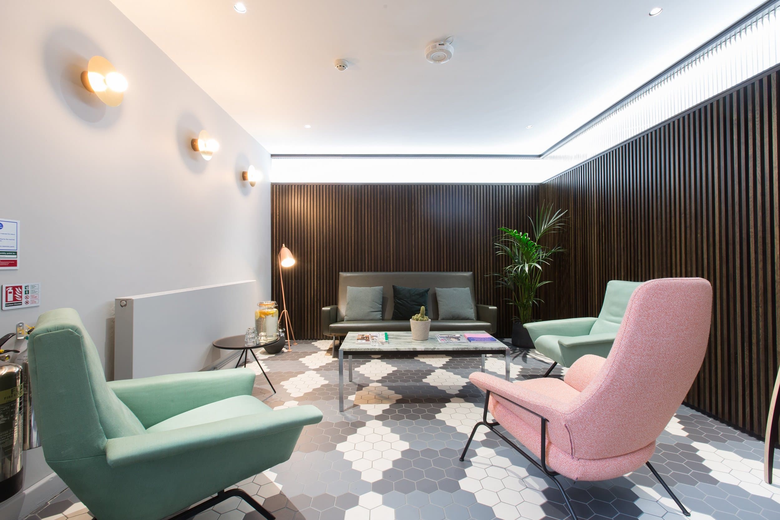 Breakout/Lounge Space Breakout/Lounge Space