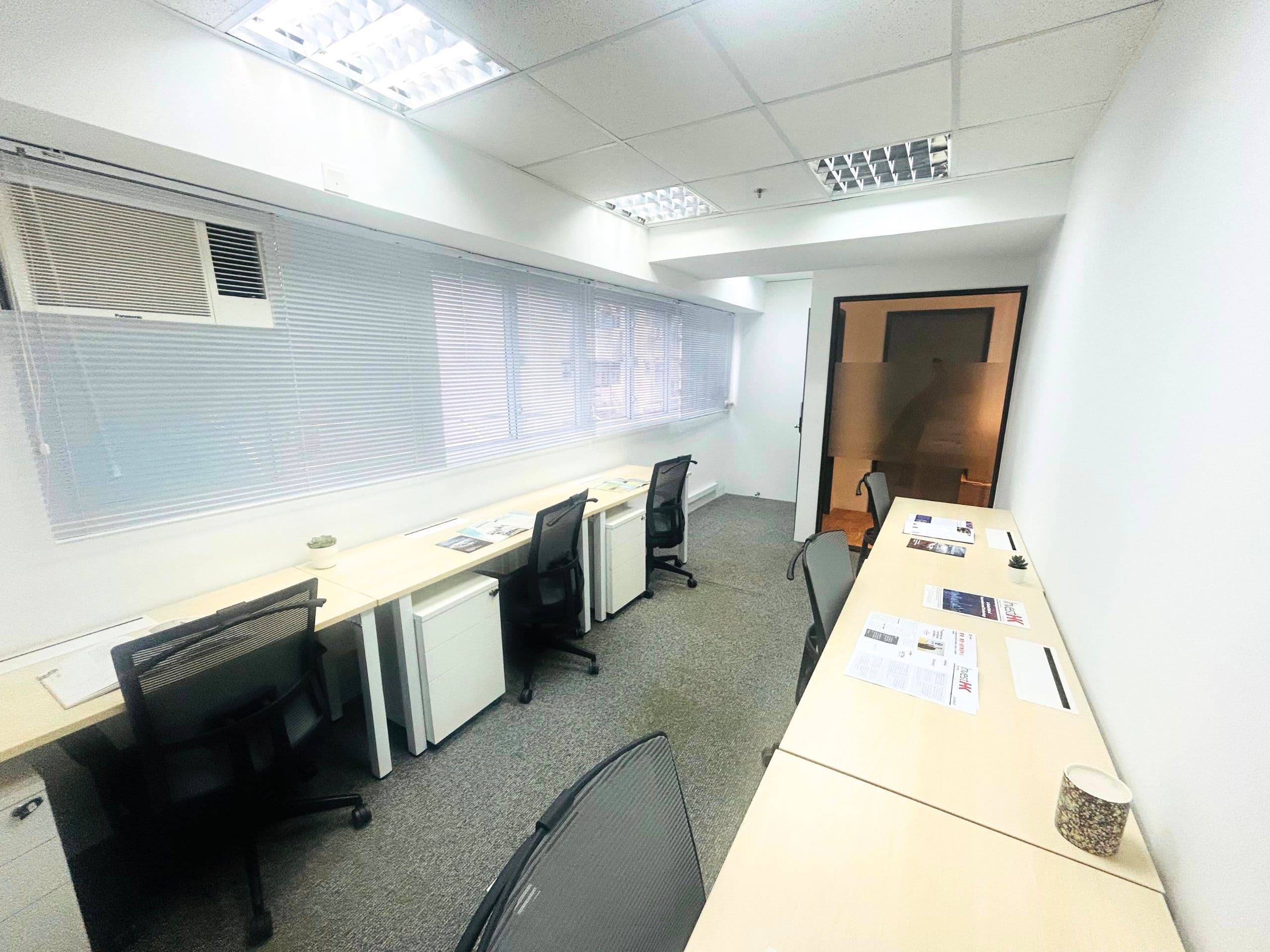 6 Person Private Office Room 6 Person Private Office Room
